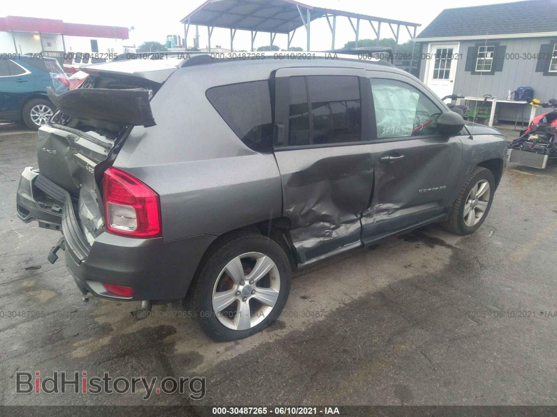 2011 JEEP COMPASS - VIN: 1J4NF1FB0BD279054 - Photo 4