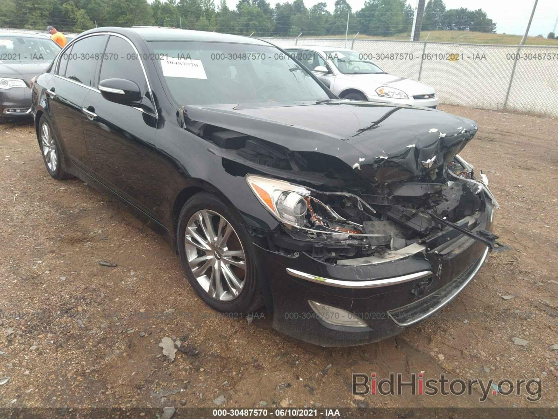 Photo KMHGC4DD6CU188980 - HYUNDAI GENESIS 2012