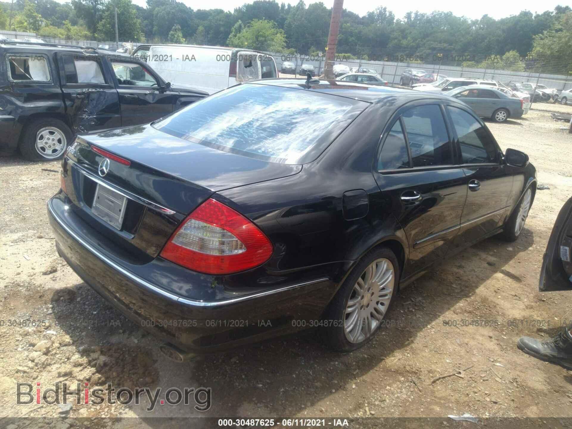 2008 MERCEDES-BENZ E-CLASS - VIN: WDBUF56X38B267746 - Фото 4