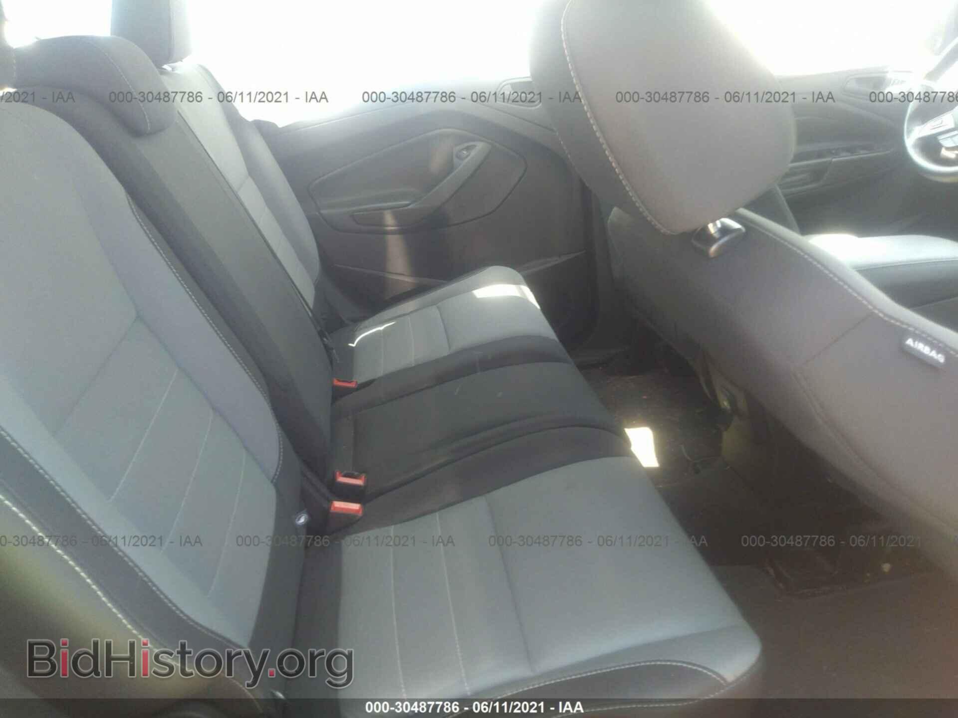 2017 FORD ESCAPE - VIN: 1FMCU0F73HUE52417 - Photo 8