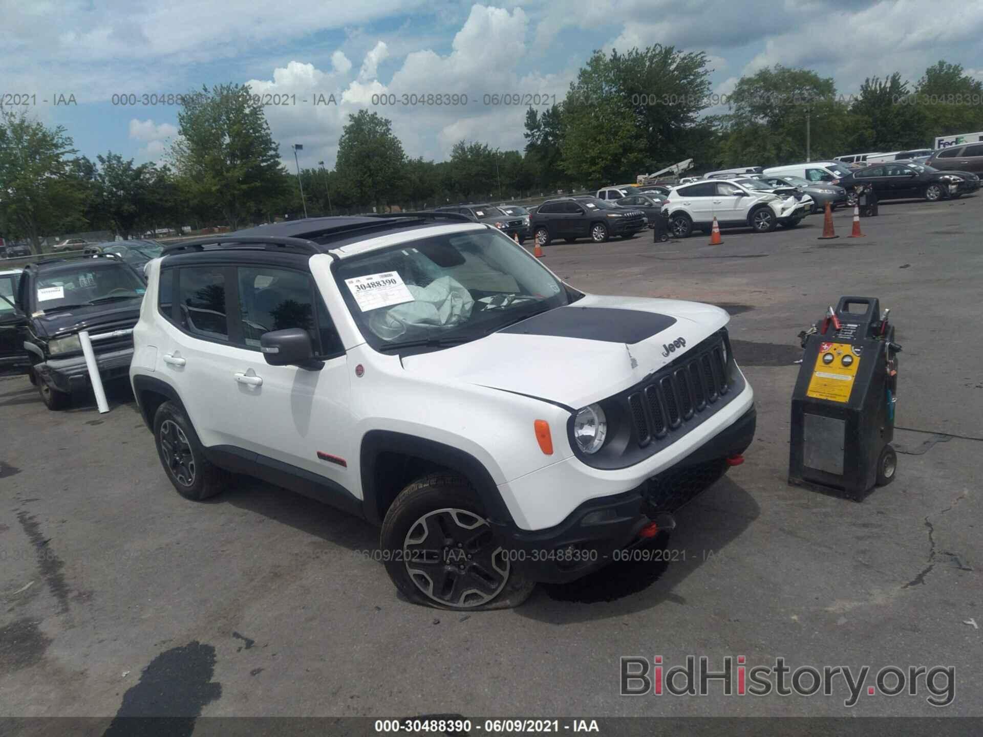 Фотография ZACCJBCT8GPC65863 - JEEP RENEGADE 2016