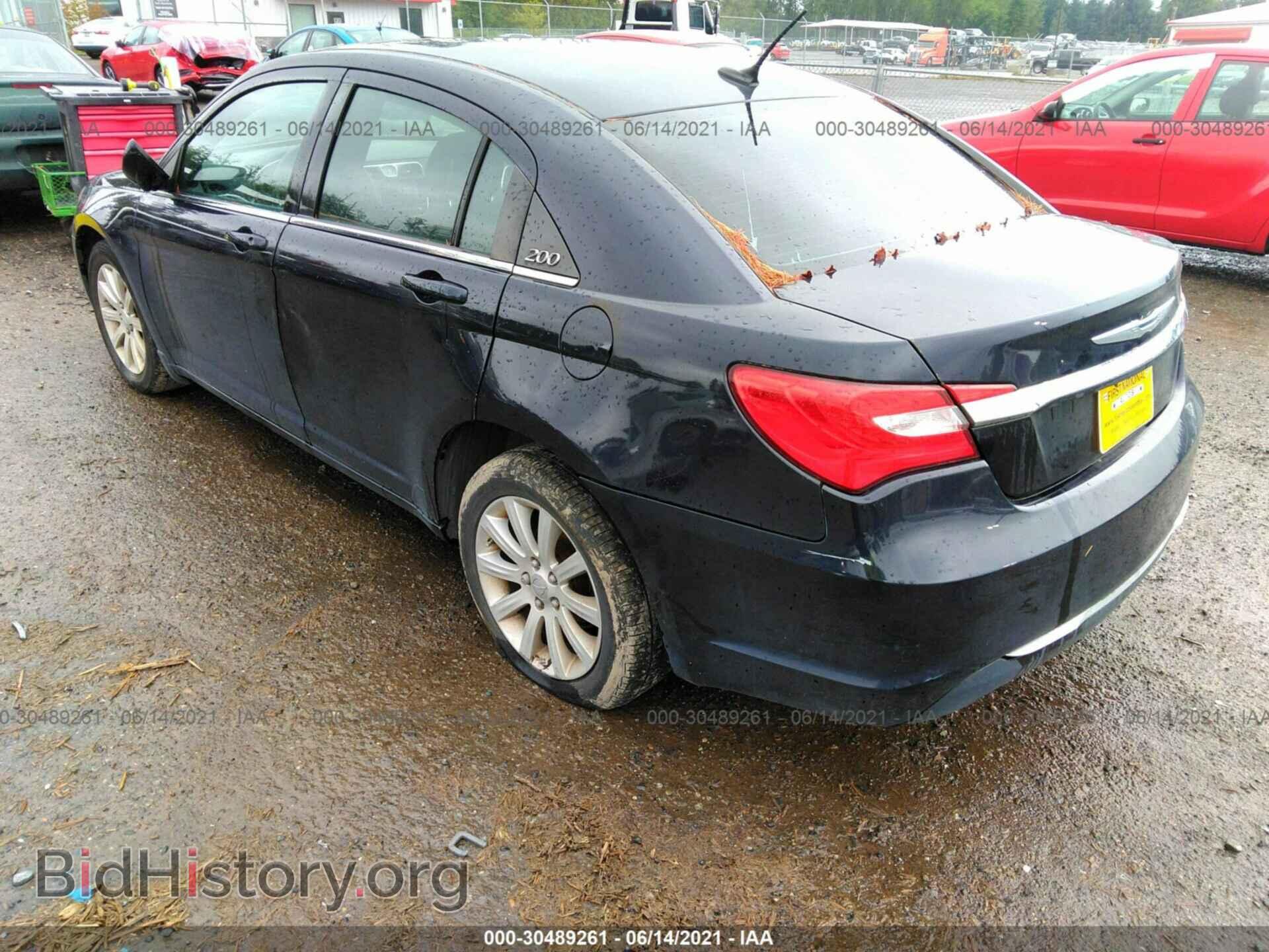 2011 CHRYSLER 200 - VIN: 1C3BC4FB4BN563997 - Фото 3