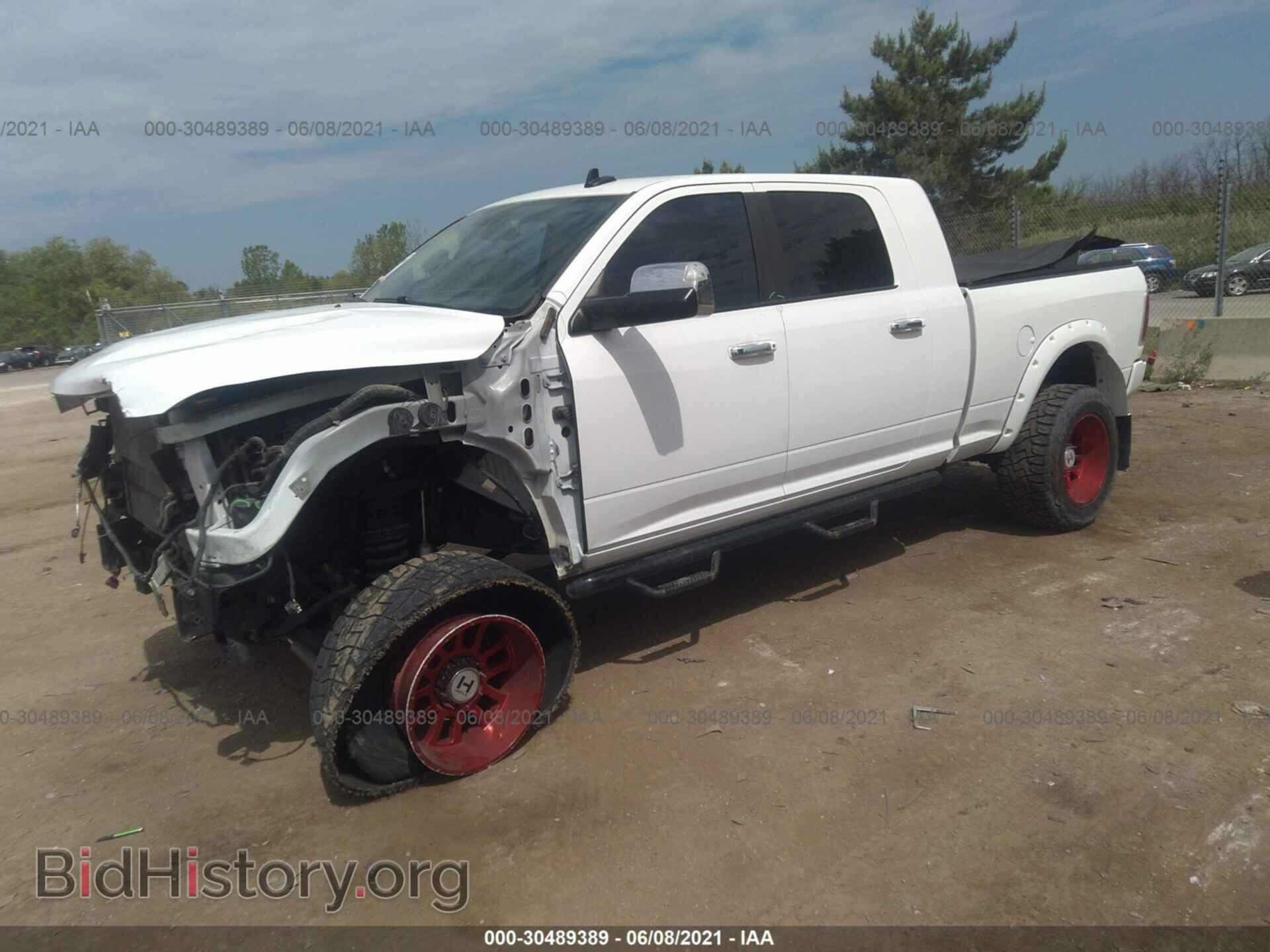 2015 RAM 2500 - VIN: 3C6UR5PL3FG587181 - Фото 2