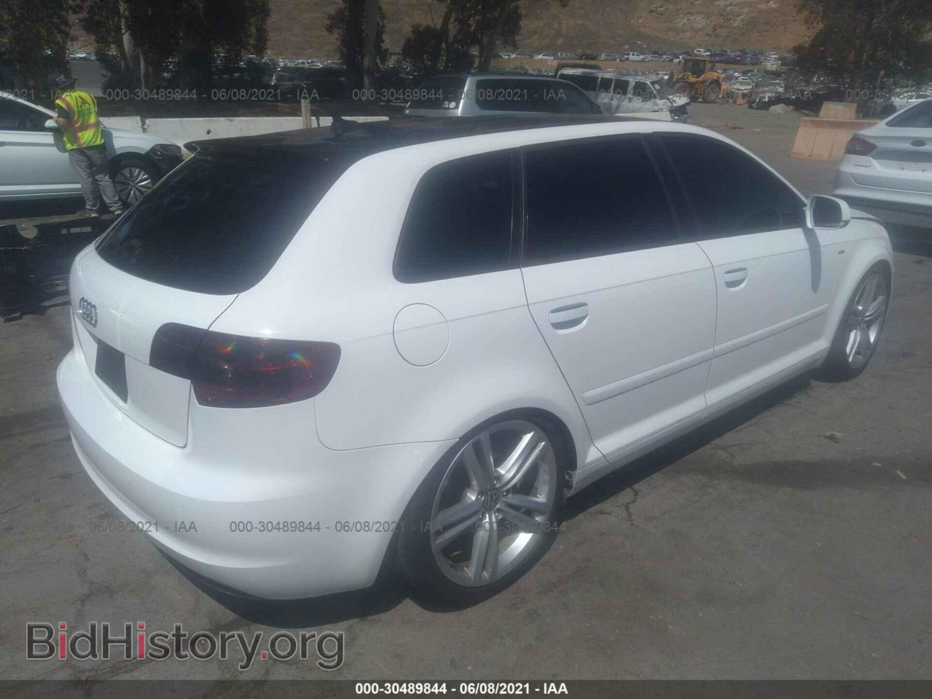 2013 AUDI A3 - VIN: WAUBEAFM2DA022573 - Фото 4