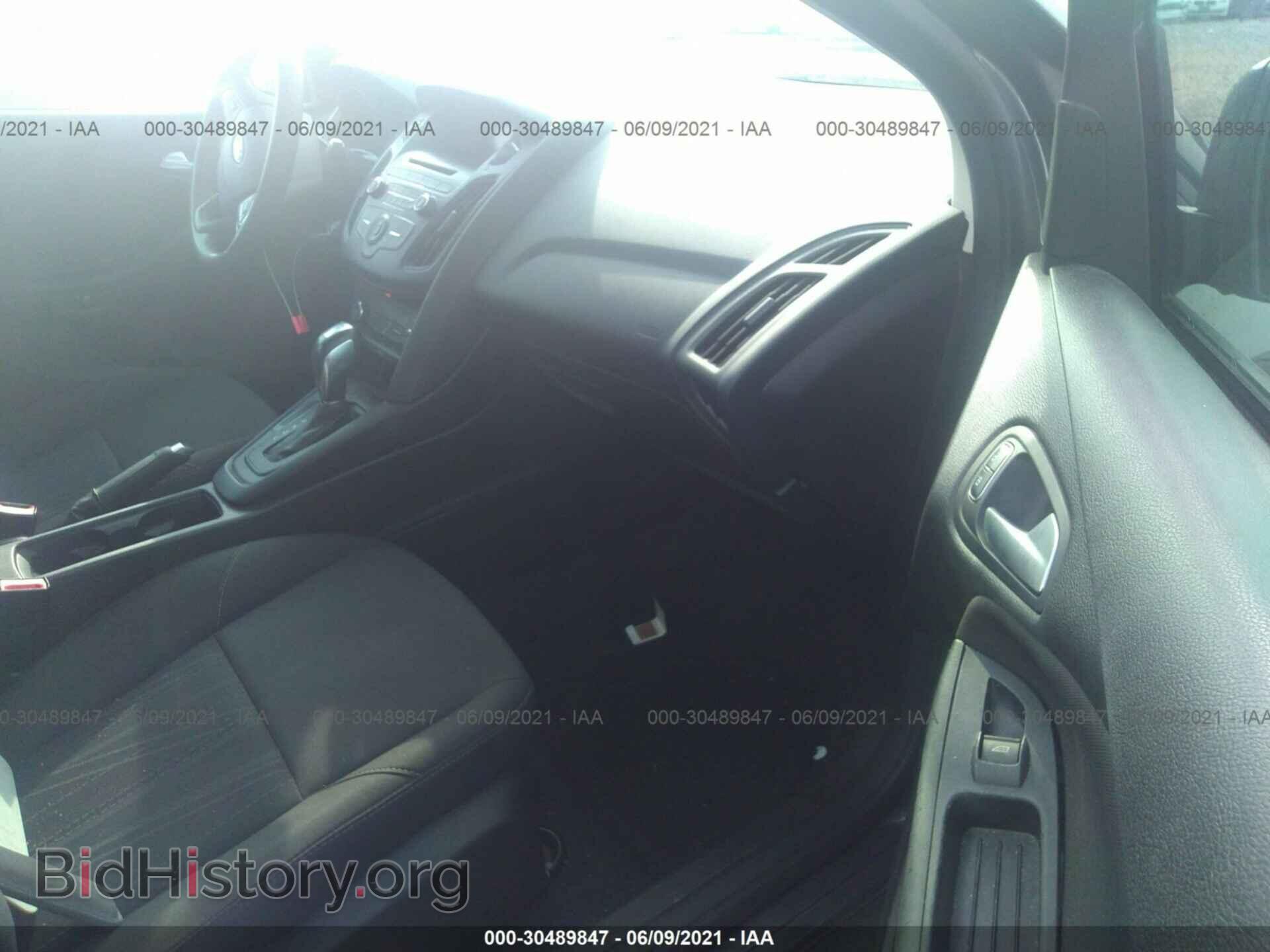 2016 FORD FOCUS - VIN: 1FADP3F28GL256599 - Фото 5