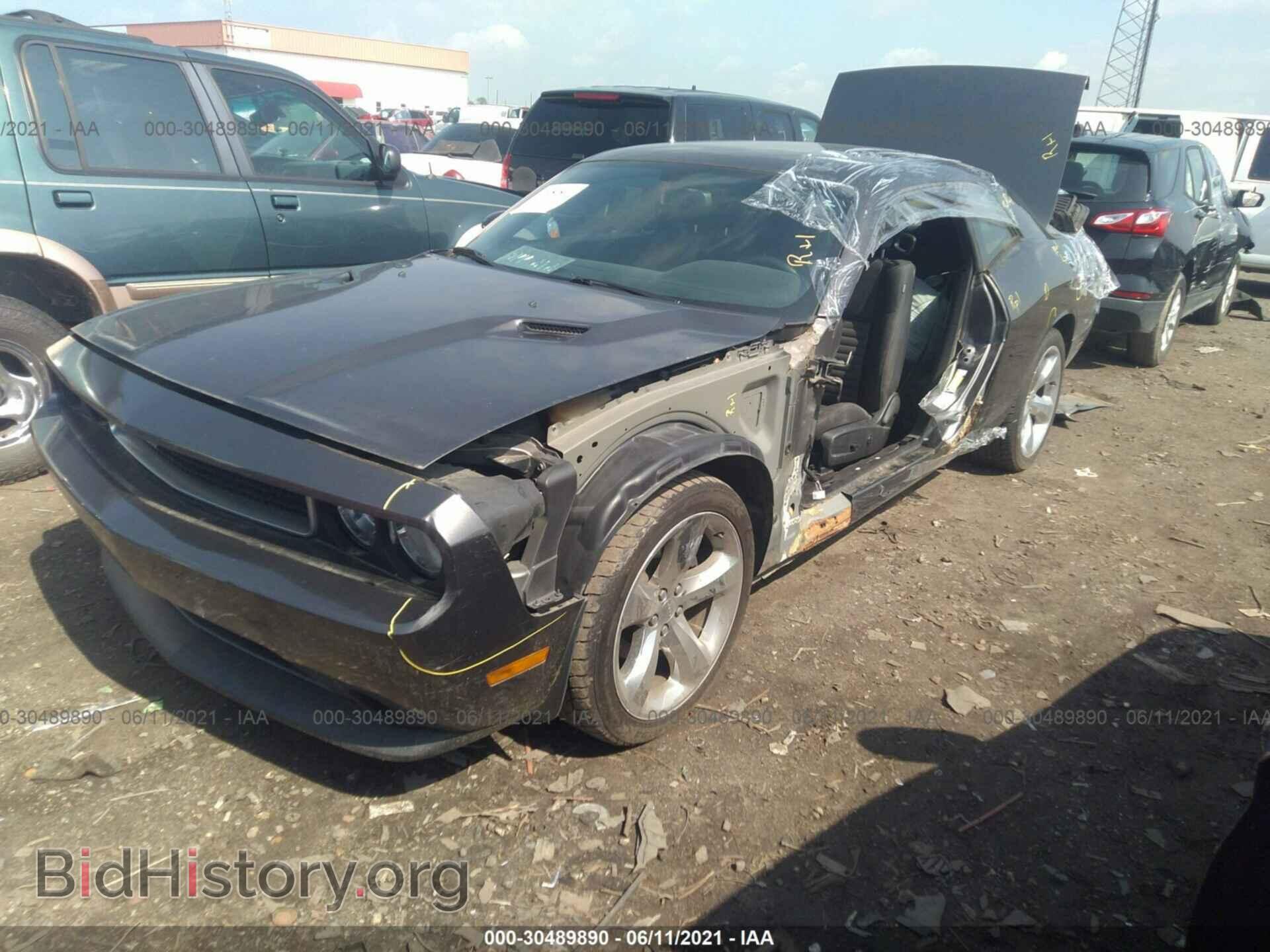 2014 DODGE CHALLENGER - VIN: 2C3CDYAG4EH277382 - Photo 2