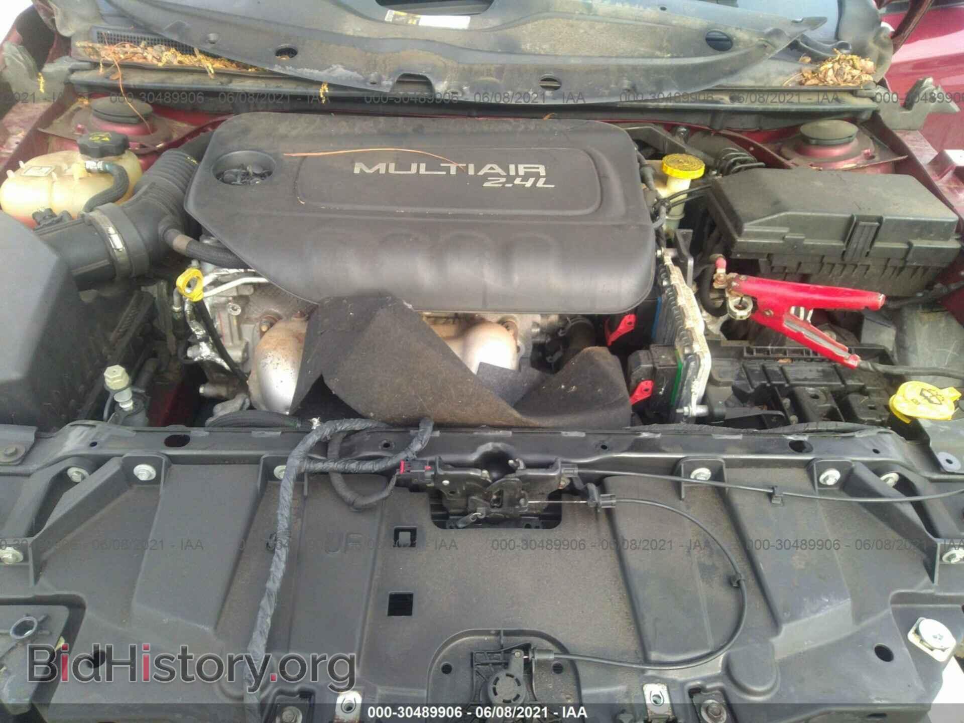 2015 CHRYSLER 200 - VIN: 1C3CCCBB4FN706103 - Фото 10