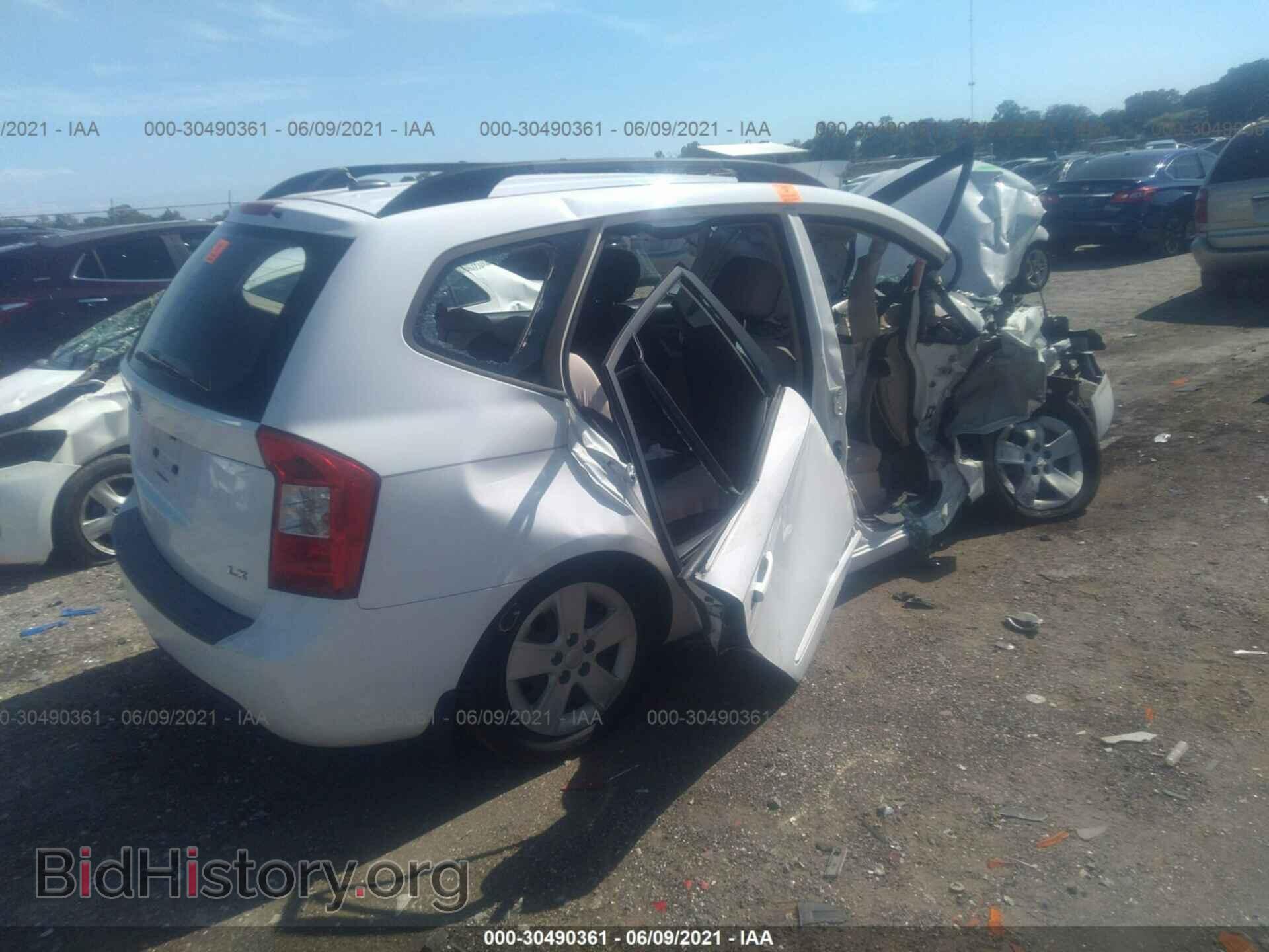 2009 KIA RONDO - VIN: KNAFG528097264150 - Фото 4