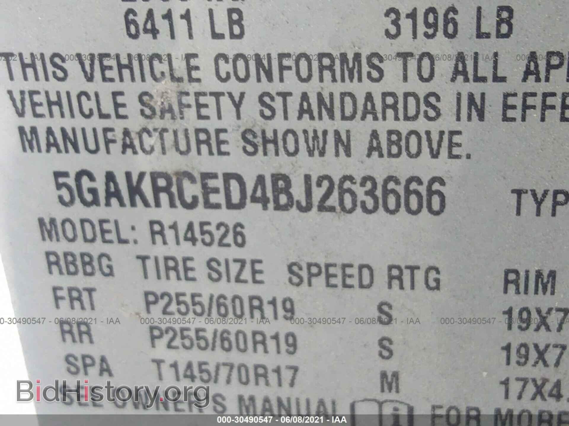2011 BUICK ENCLAVE - VIN: 5GAKRCED4BJ263666 - Фото 9