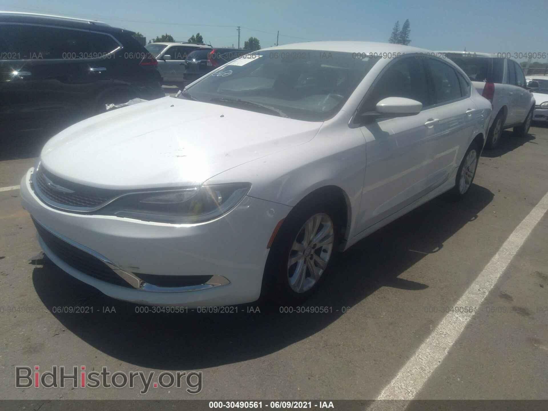 2015 CHRYSLER 200 - VIN: 1C3CCCAB6FN707576 - Фото 2
