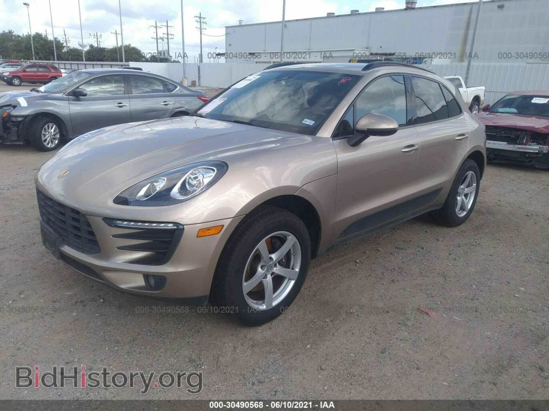2017 PORSCHE MACAN - VIN: WP1AA2A55HLB80589 - Photo 2