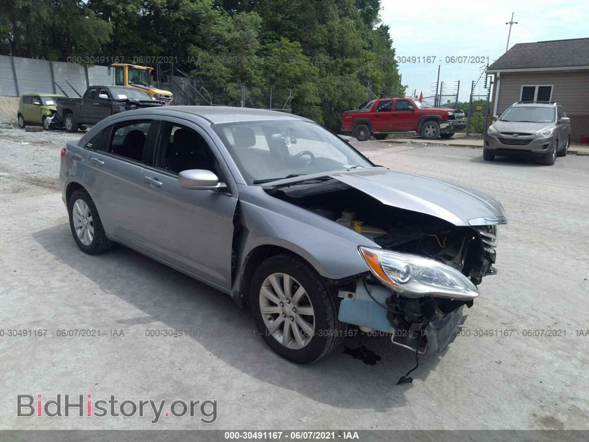 Фотография 1C3CCBBB9DN722949 - CHRYSLER 200 2013