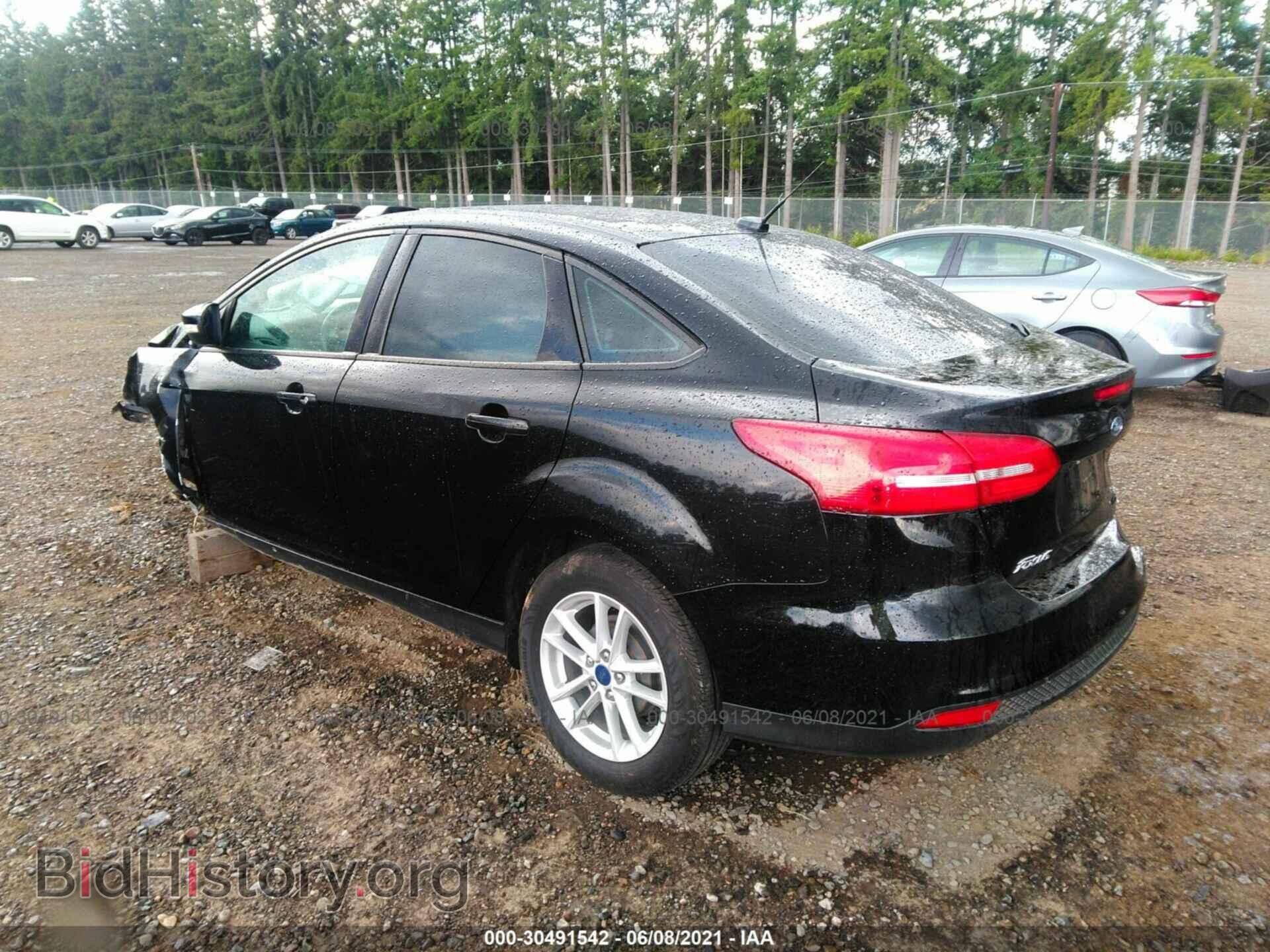 2016 FORD FOCUS - VIN: 1FADP3F22GL300189 - Фото 3