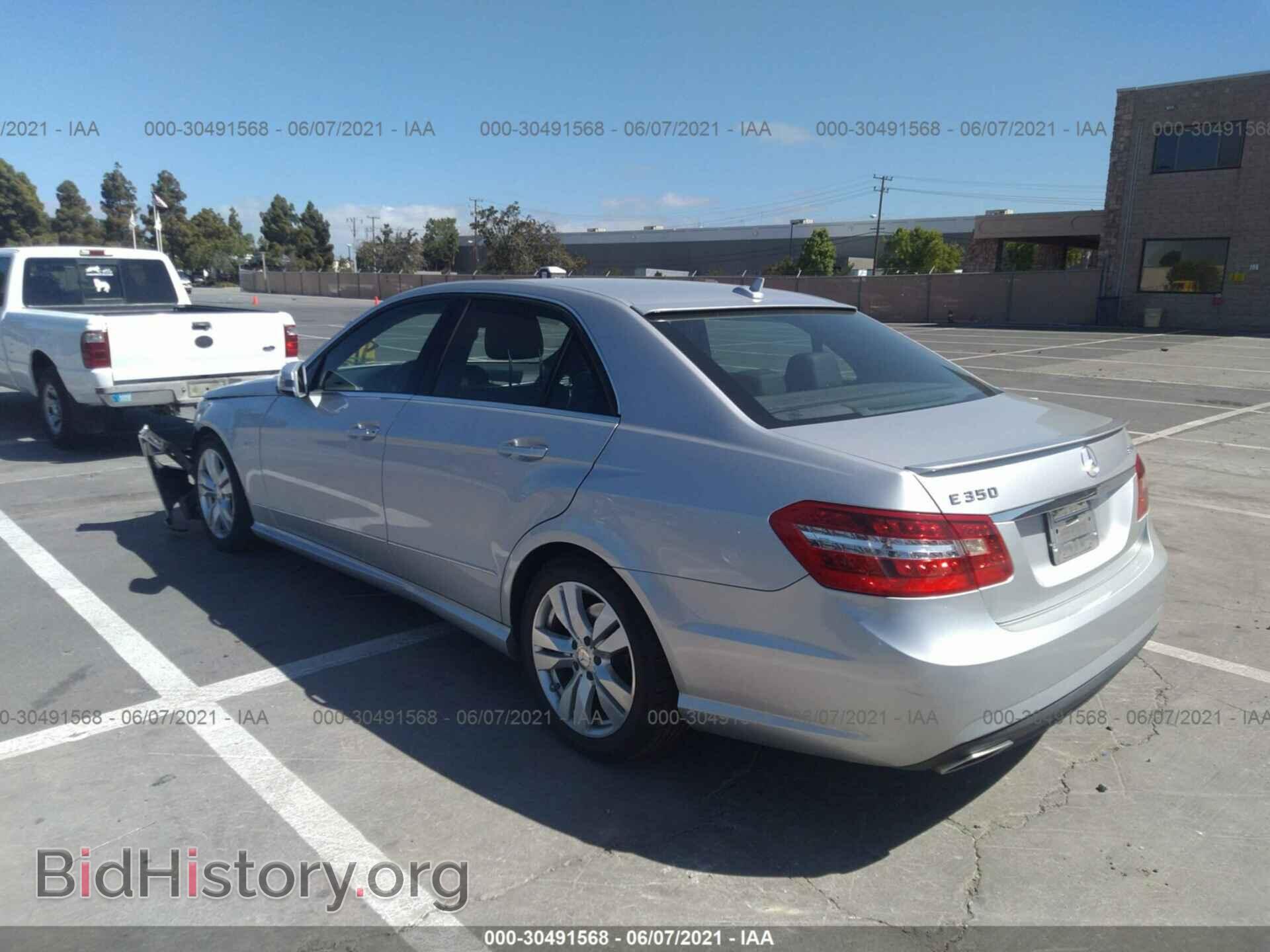2011 MERCEDES-BENZ E-CLASS - VIN: WDDHF2EB5BA436319 - Фото 3
