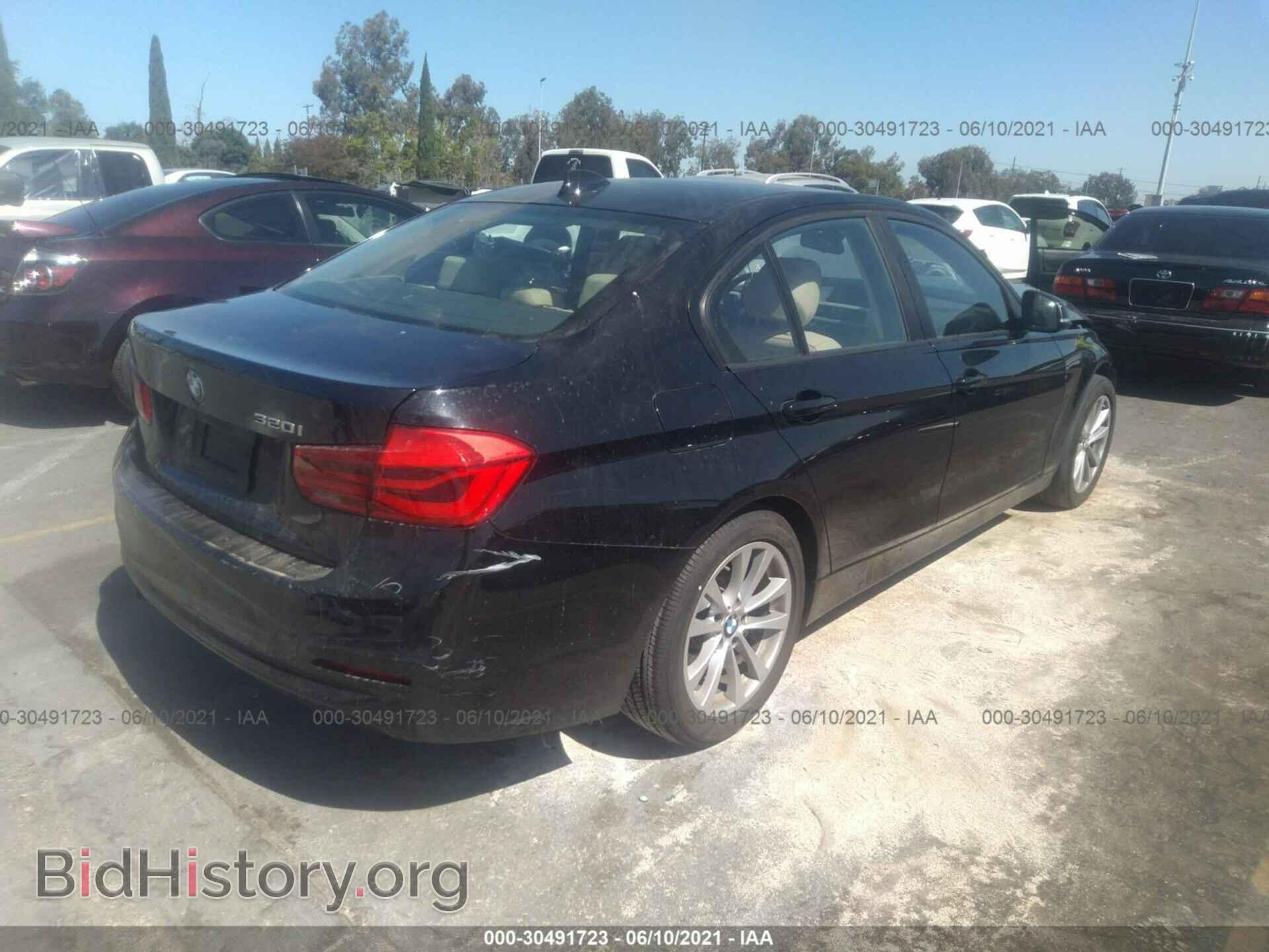 2018 BMW 3 SERIES - VIN: WBA8A9C55JAH14424 - Фото 4