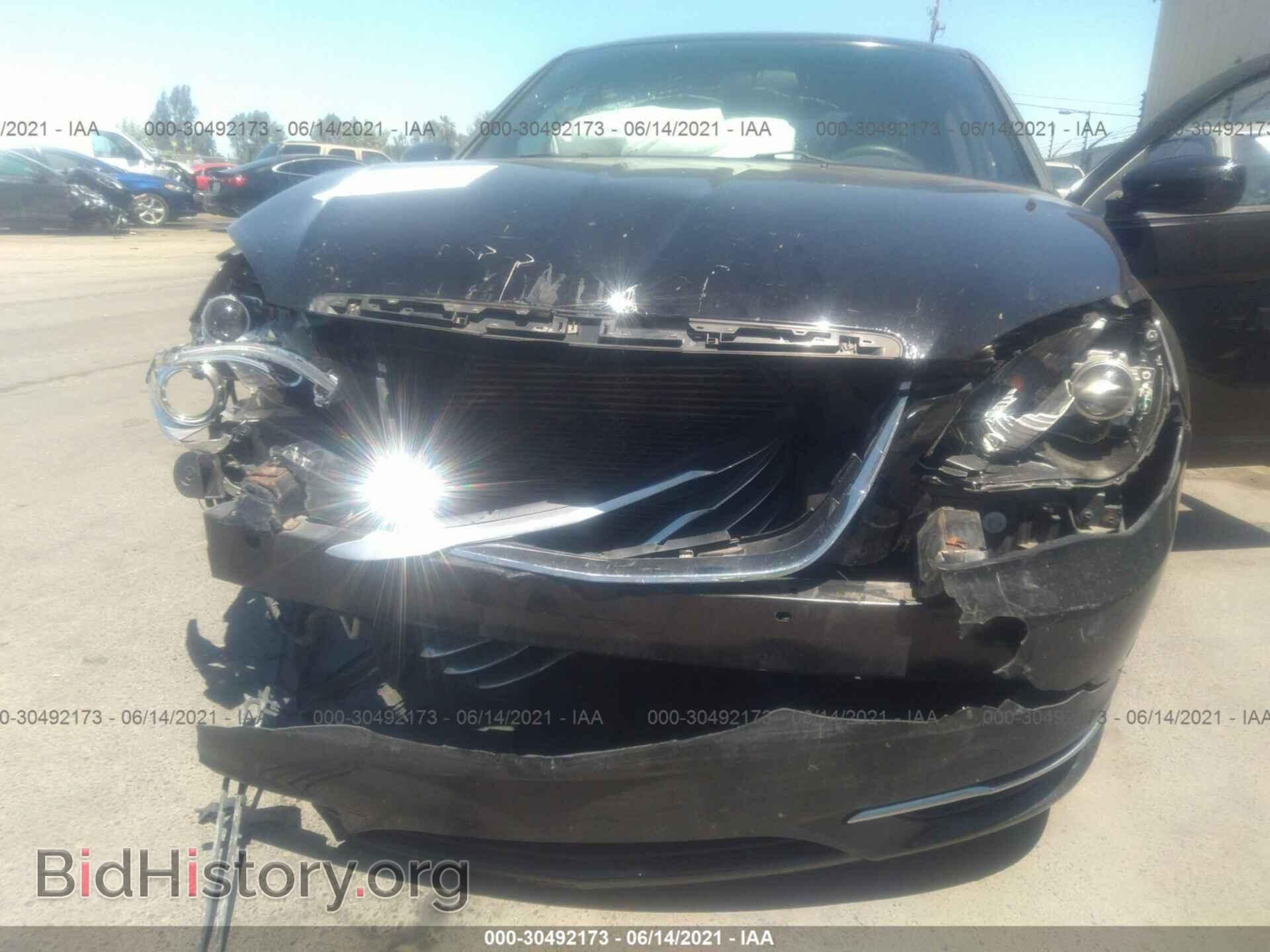 2012 CHRYSLER 200 - VIN: 1C3CCBAB0CN129884 - Фото 6