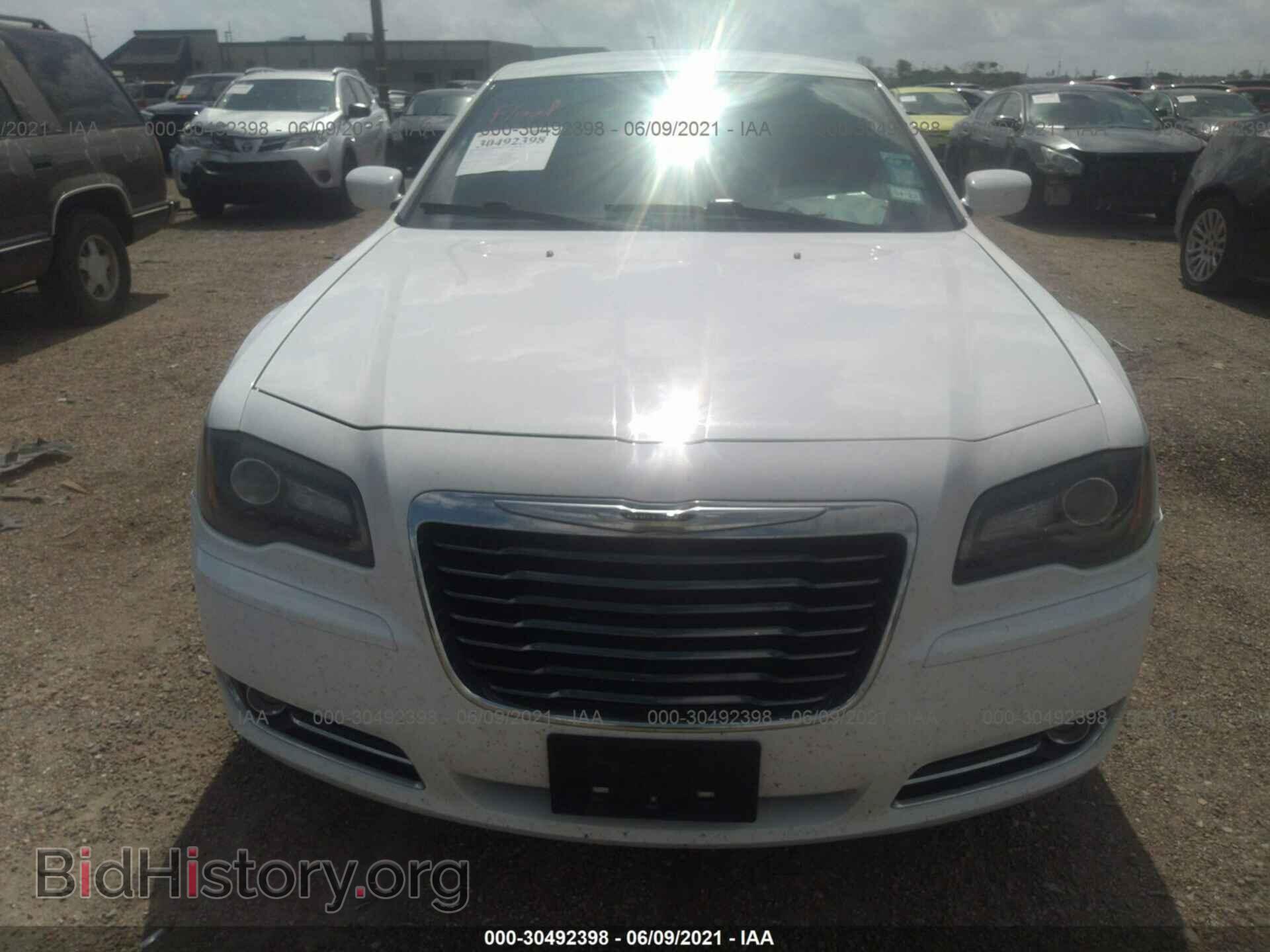2013 CHRYSLER 300 - VIN: 2C3CCABG3DH703473 - Фото 6