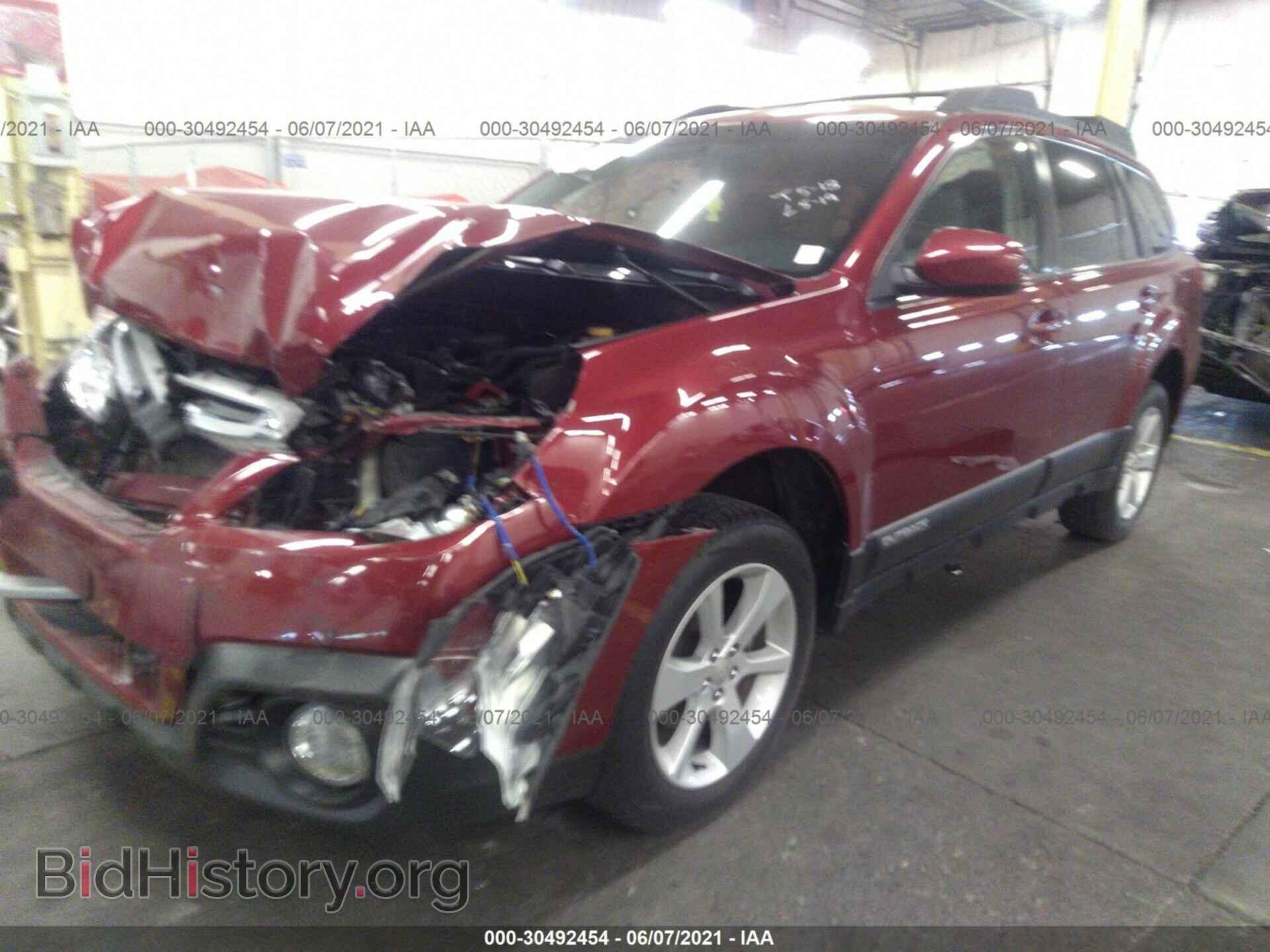 2014 SUBARU OUTBACK - VIN: 4S4BRBCC0E3317732 - Фото 2
