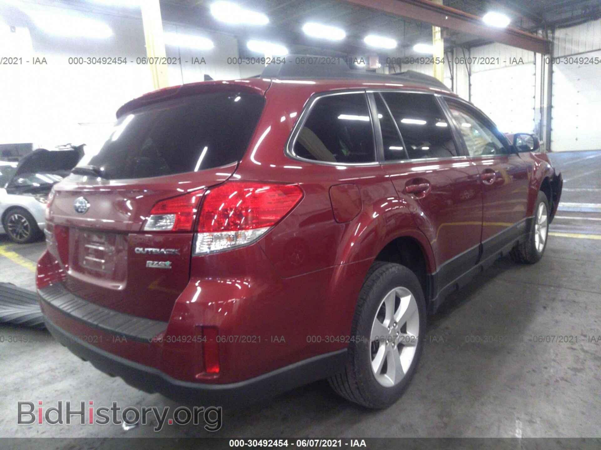 2014 SUBARU OUTBACK - VIN: 4S4BRBCC0E3317732 - Фото 4
