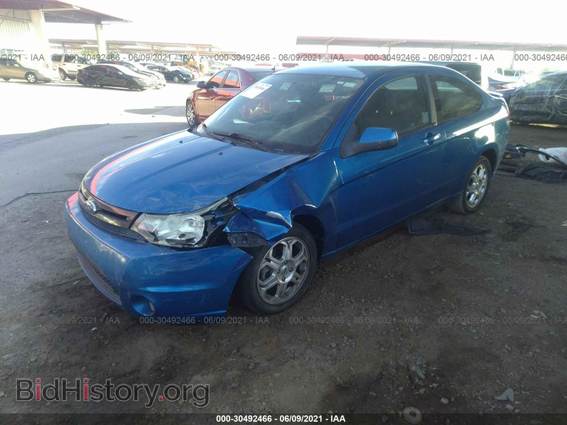 2010 FORD FOCUS - VIN: 1FAHP3CN1AW197952 - Фото 2
