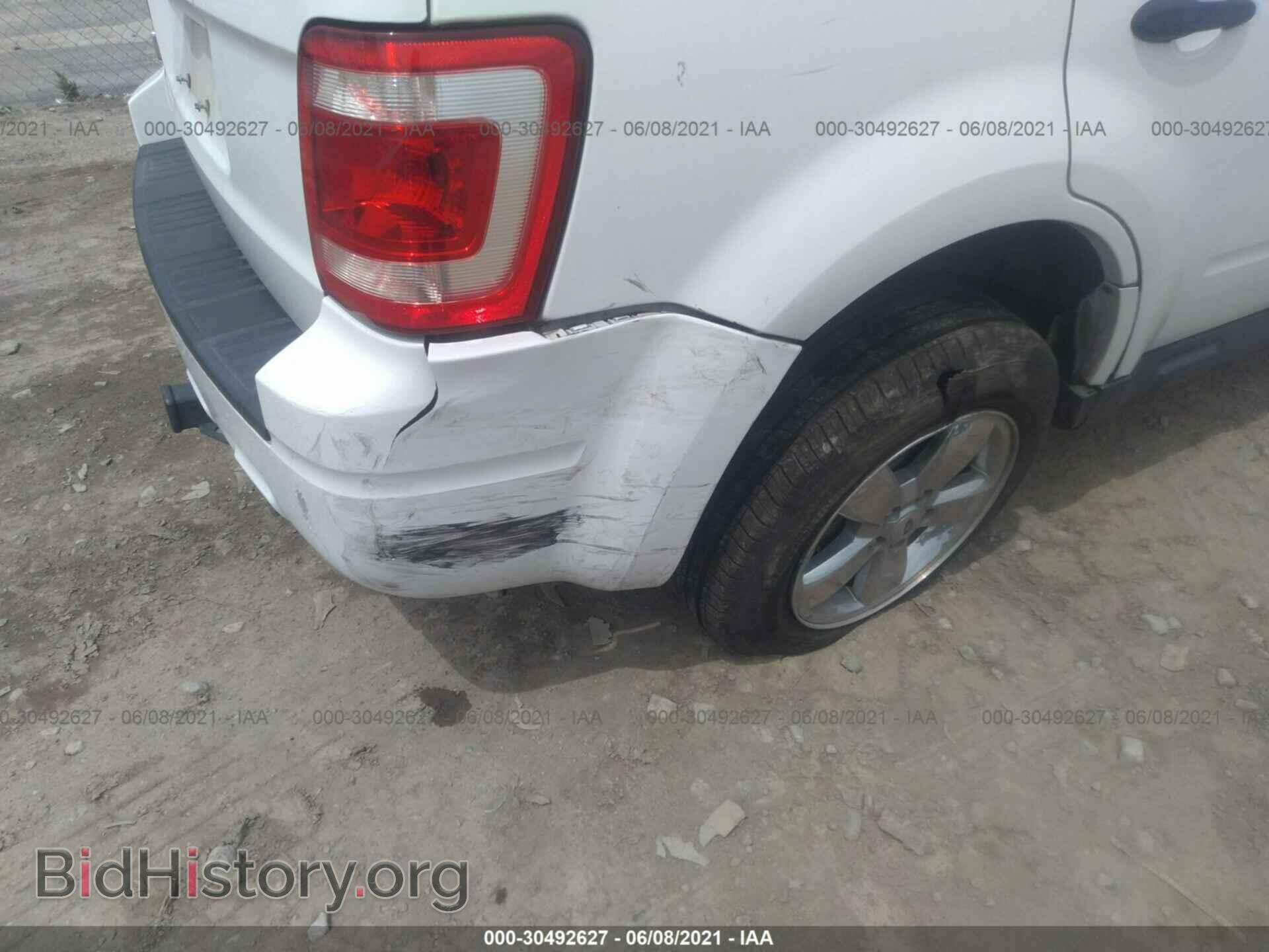 2008 FORD ESCAPE - VIN: 1FMCU03178KE51086 - Фото 6