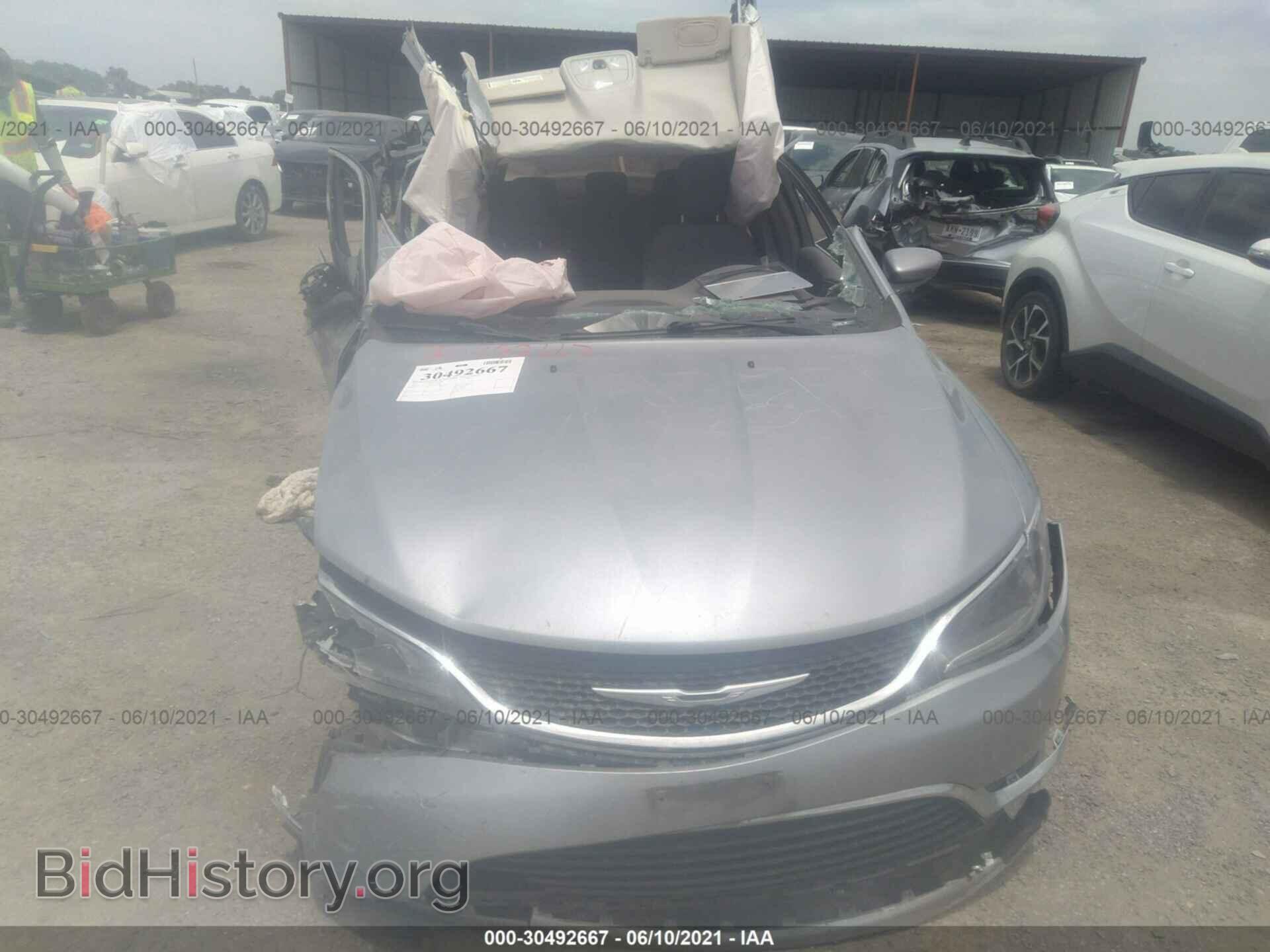 2015 CHRYSLER 200 - VIN: 1C3CCCAB1FN616201 - Фото 6