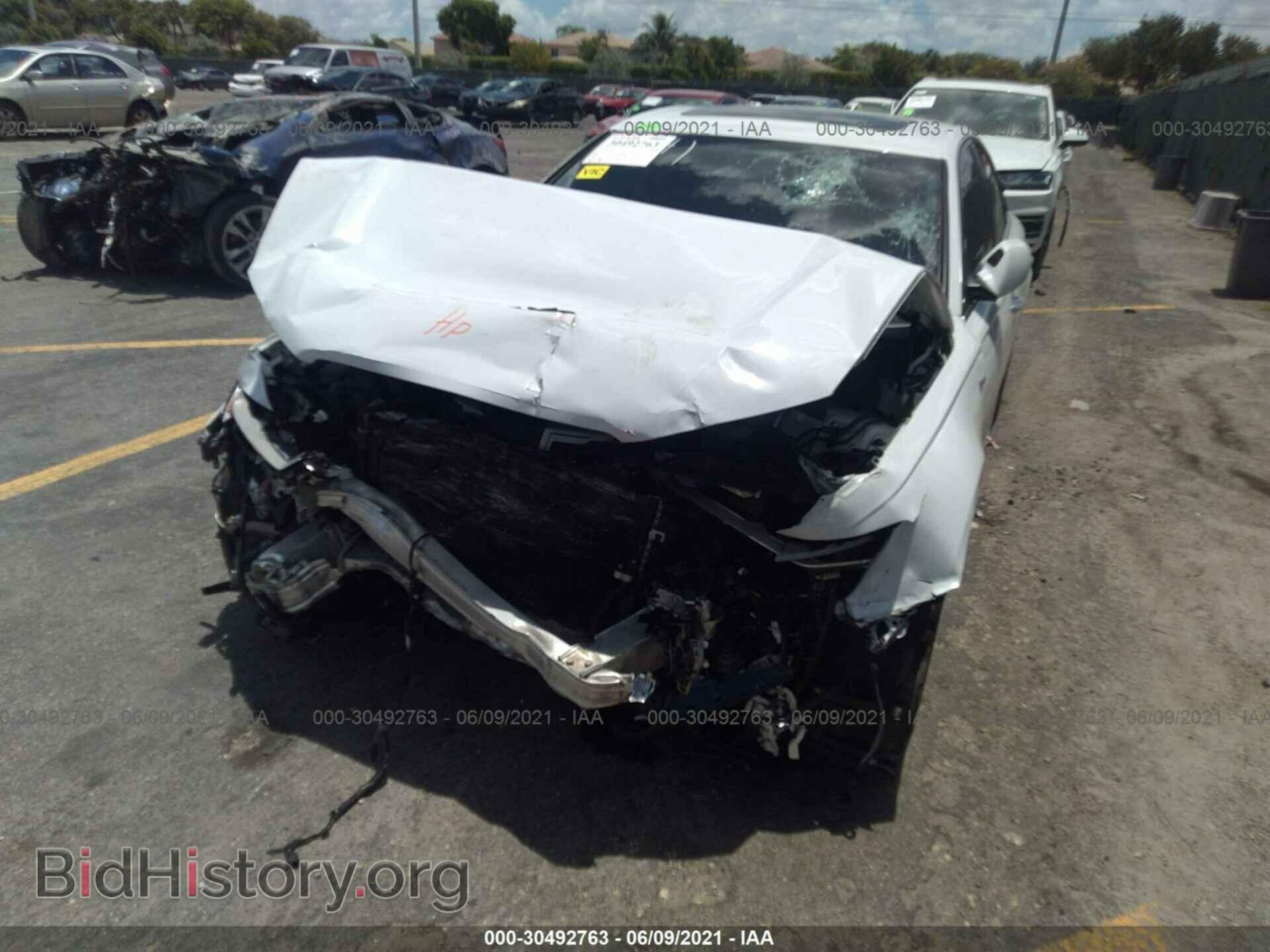 2016 AUDI A6 - VIN: WAUFGAFC5GN176341 - Фото 6