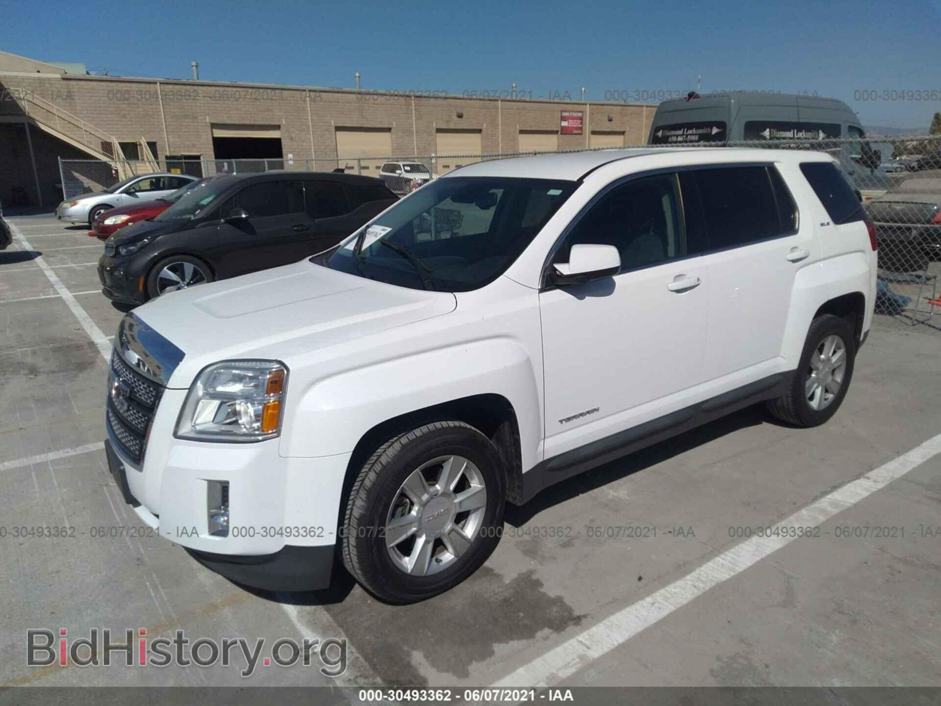 2012 GMC TERRAIN - VIN: 2GKALMEK2C6360688 - Photo 2