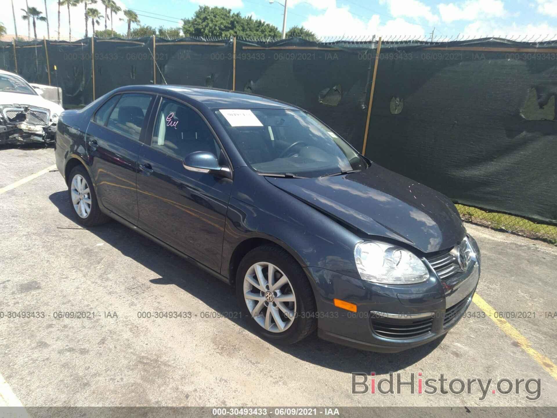 Photo 3VWRX7AJ7AM095672 - VOLKSWAGEN JETTA SEDAN 2010