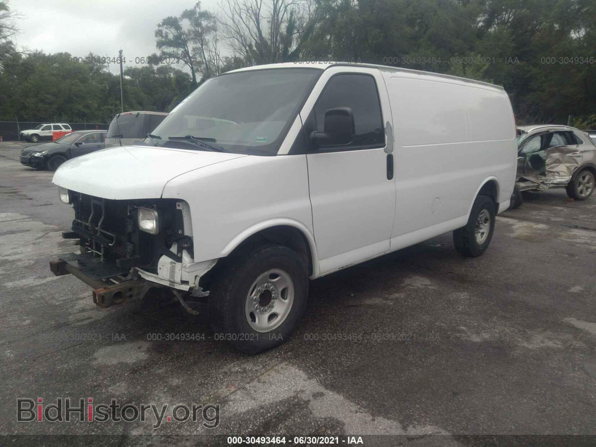 2012 CHEVROLET EXPRESS CARGO VAN - VIN: 1GCWGFCA6C1147659 - Фото 2