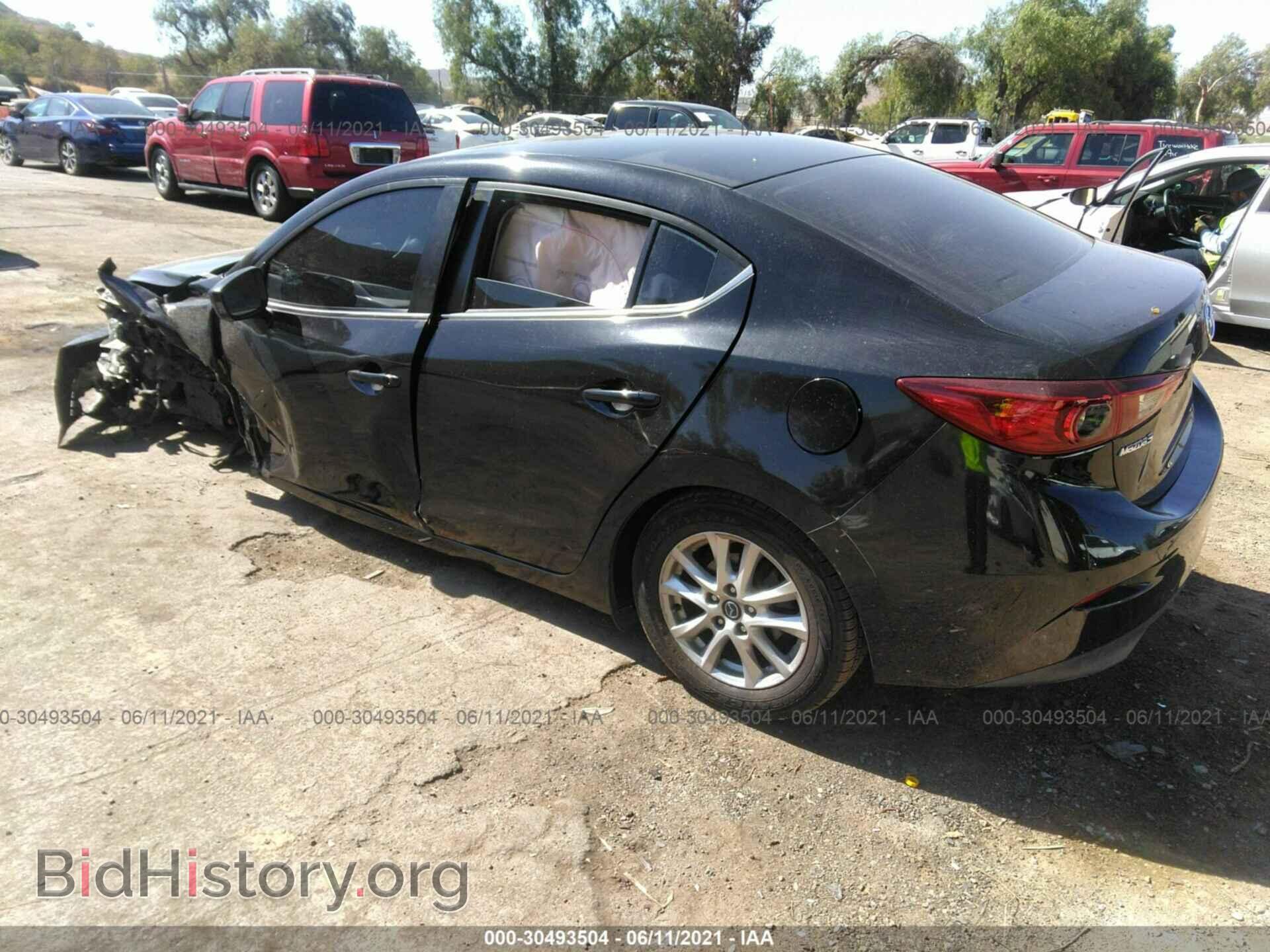 2016 MAZDA MAZDA3 - VIN: JM1BM1U73G1281872 - Фото 3