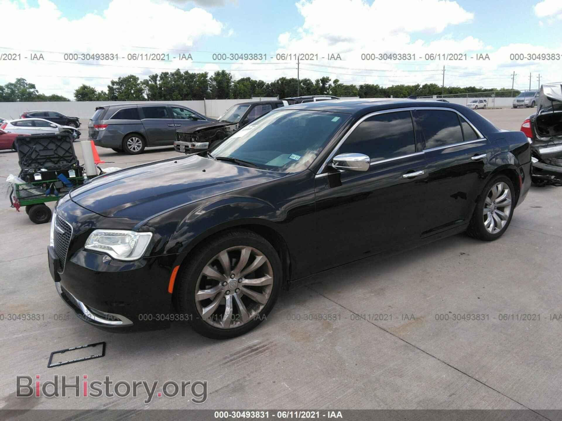2017 CHRYSLER 300 - VIN: 2C3CCAEG7HH540182 - Фото 2