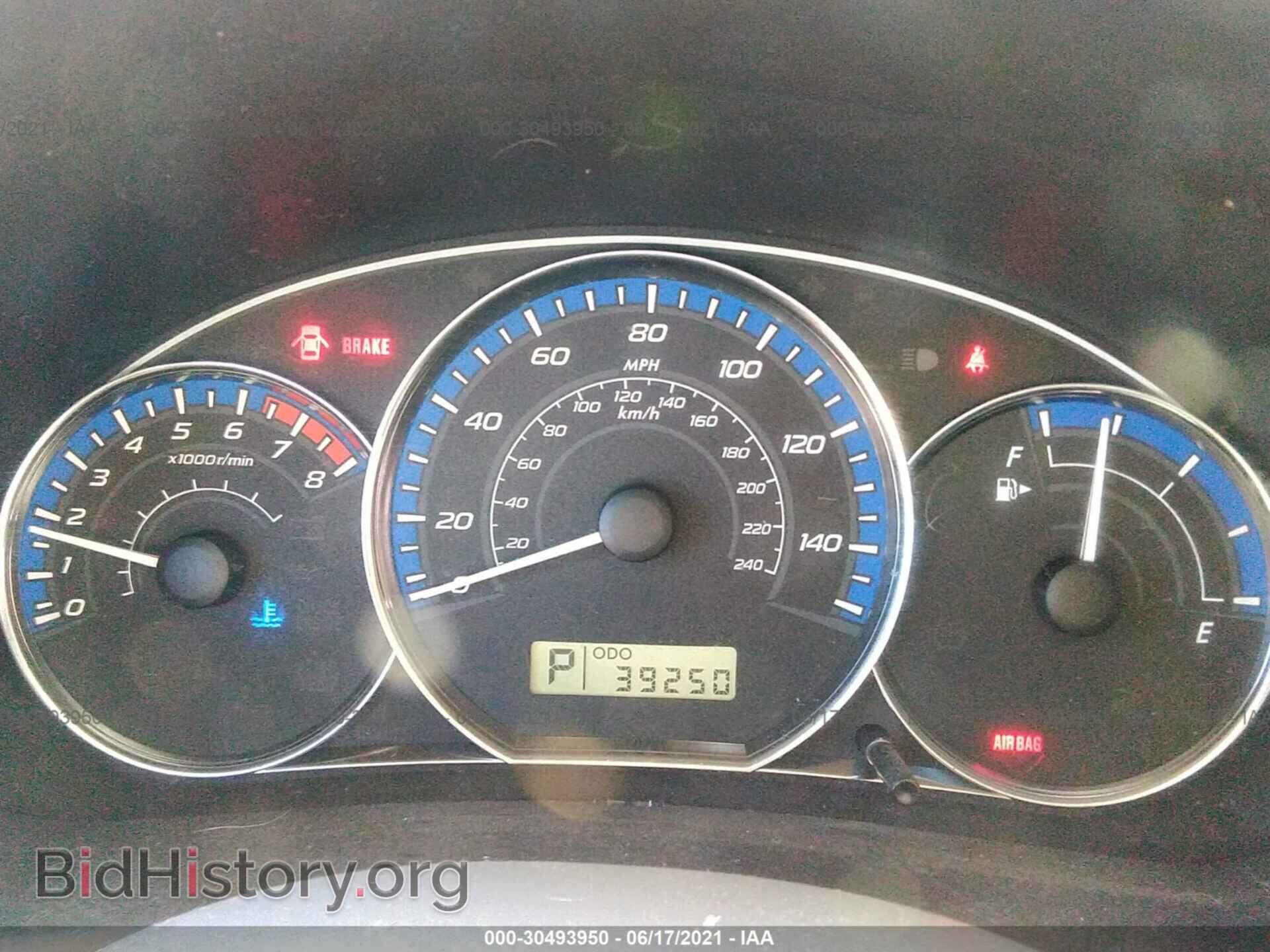 2011 SUBARU FORESTER - VIN: JF2SHAECXBH747802 - Фото 7