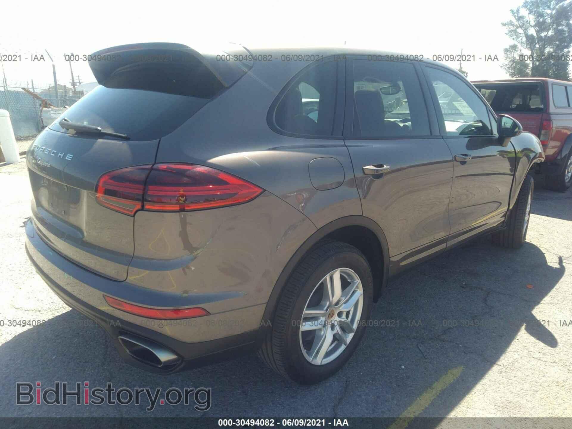 2016 PORSCHE CAYENNE - VIN: WP1AA2A28GKA15260 - Фото 4