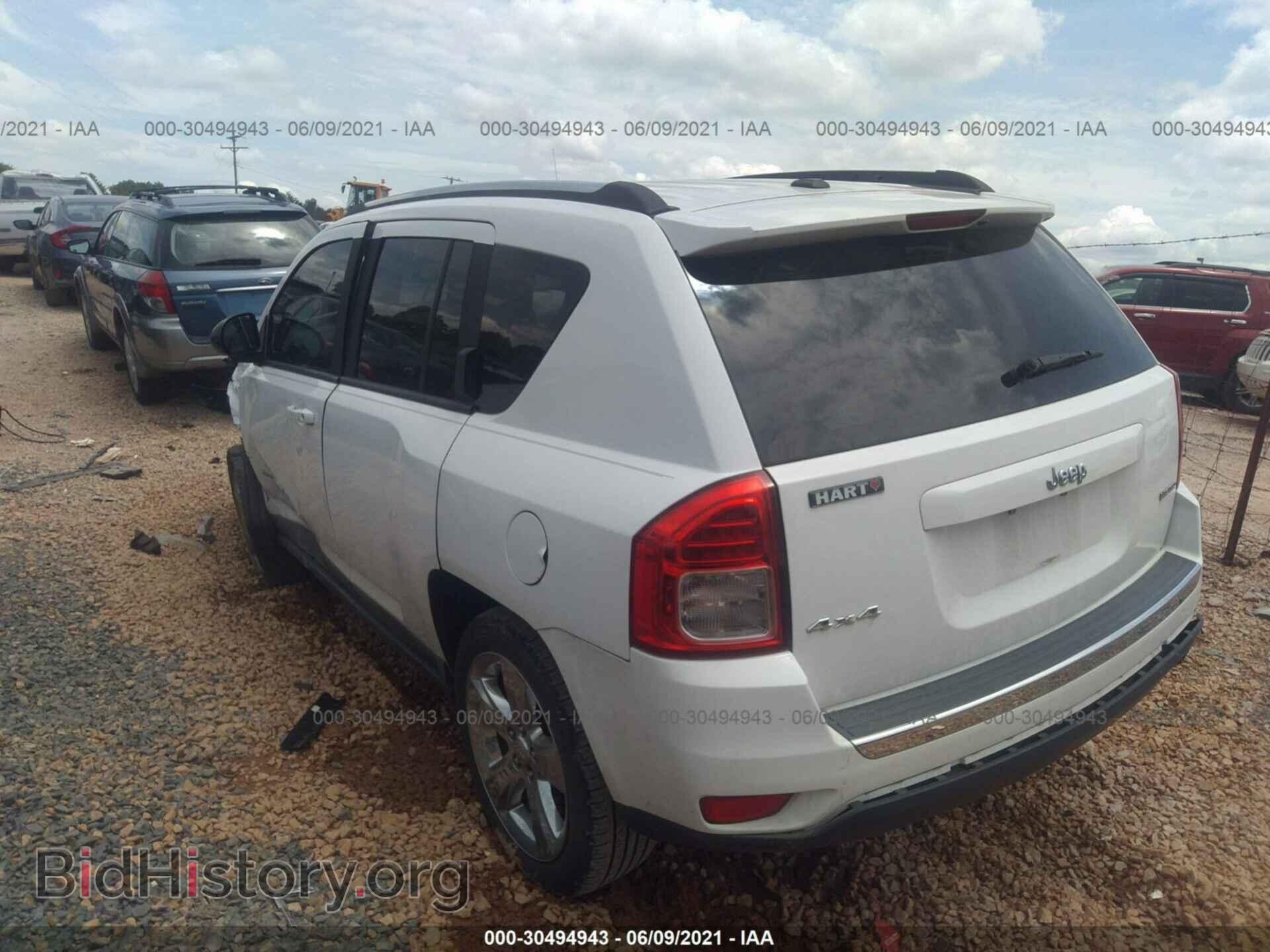 2011 JEEP COMPASS - VIN: 1J4NF5FB3BD279282 - Photo 3