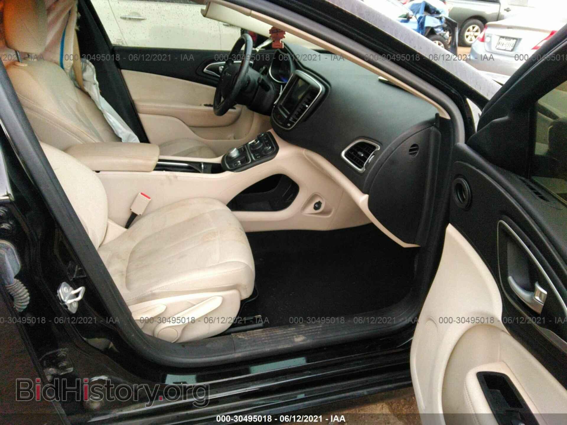 2016 CHRYSLER 200 - VIN: 1C3CCCAB4GN116079 - Фото 5