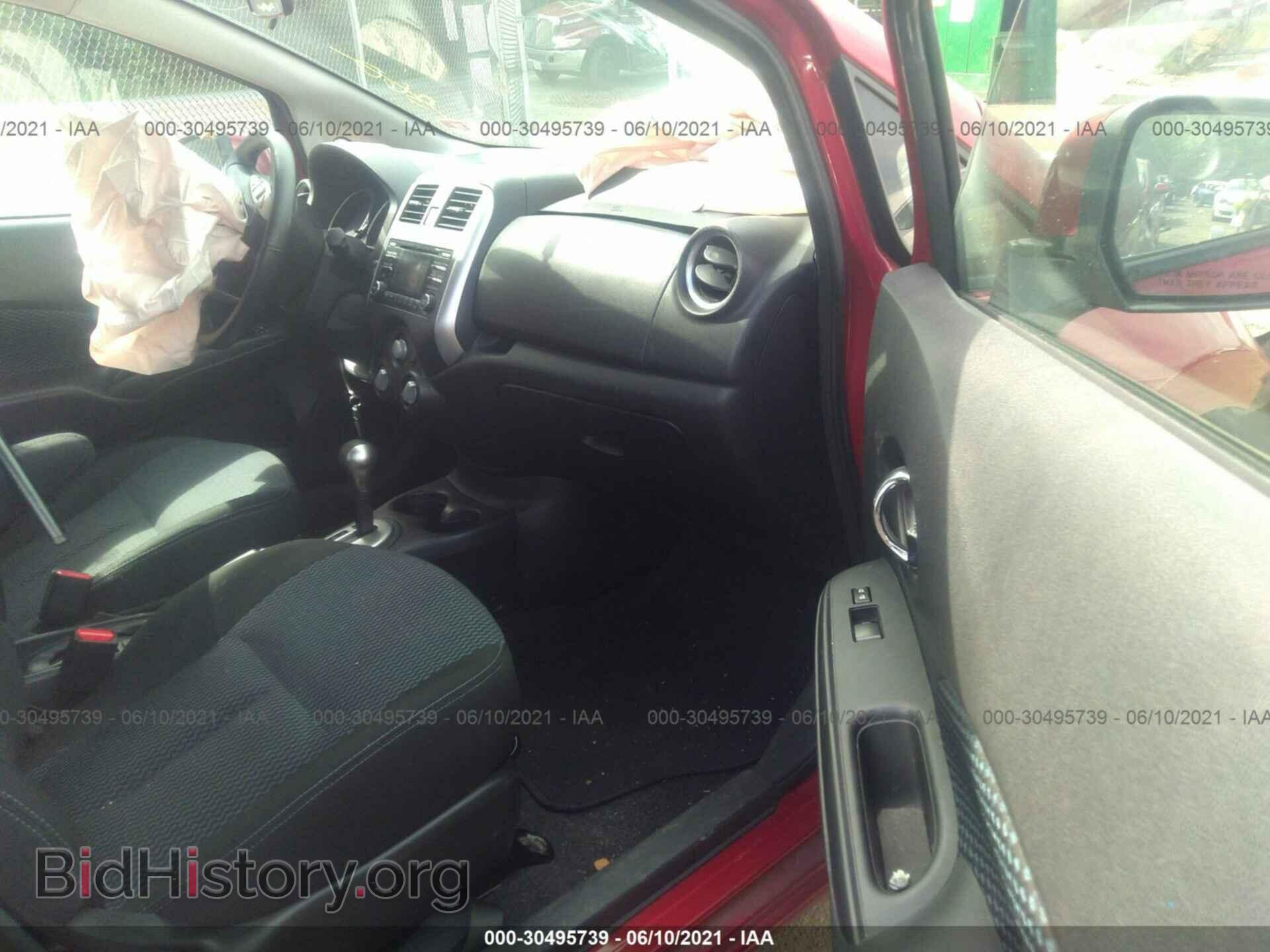 2014 NISSAN VERSA NOTE - VIN: 3N1CE2CP1EL379672 - Фото 5