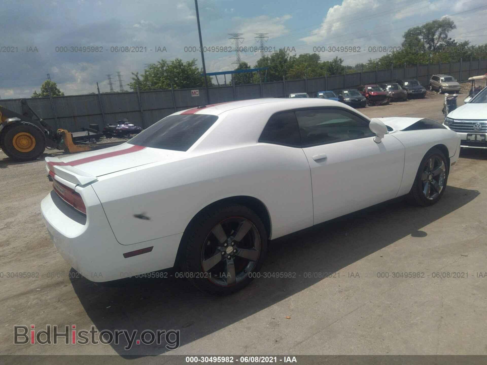 2014 DODGE CHALLENGER - VIN: 2C3CDYAG5EH112098 - Фото 4