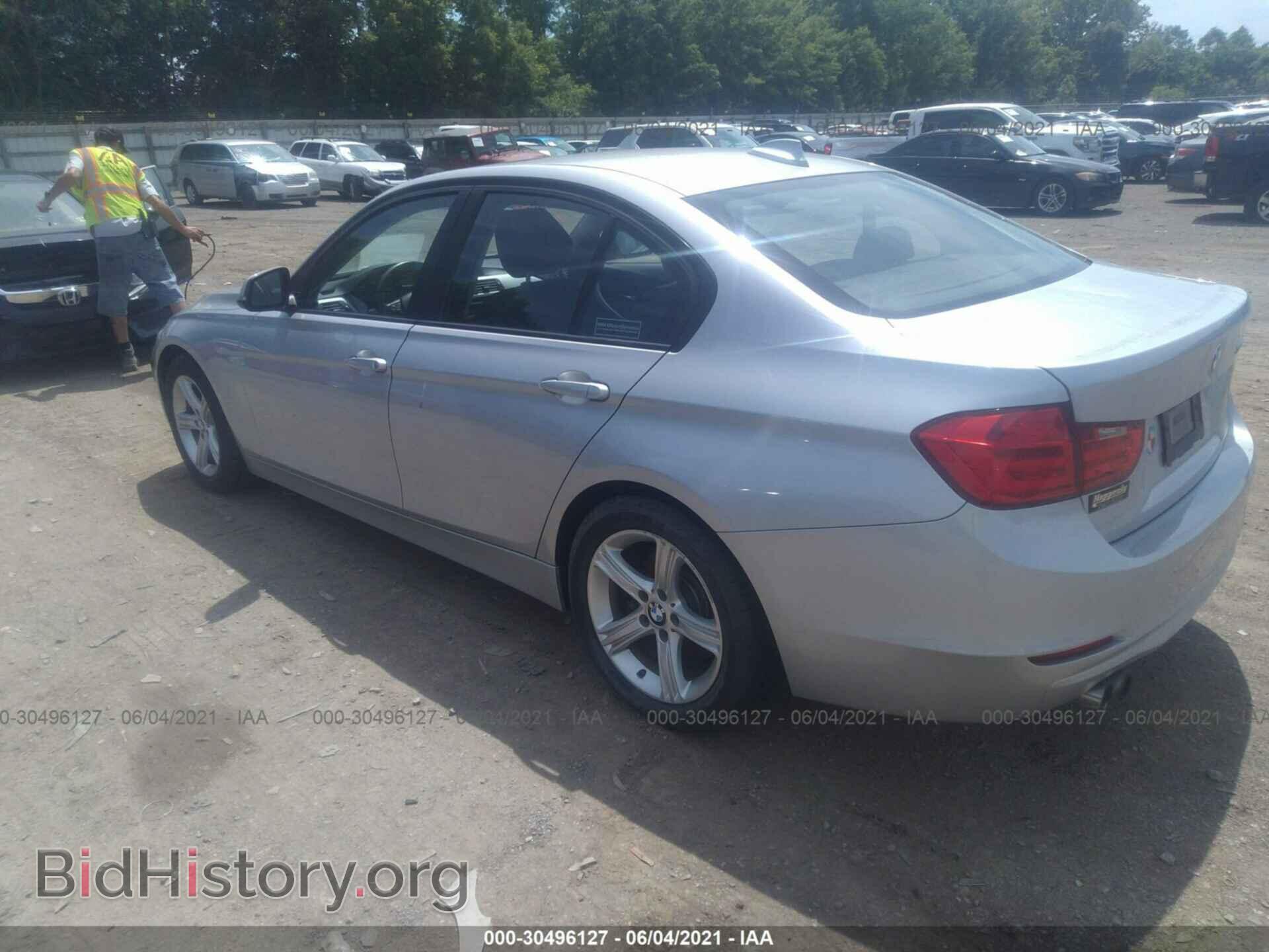 2012 BMW 3 SERIES - VIN: WBA3A5C54CF347022 - Фото 3