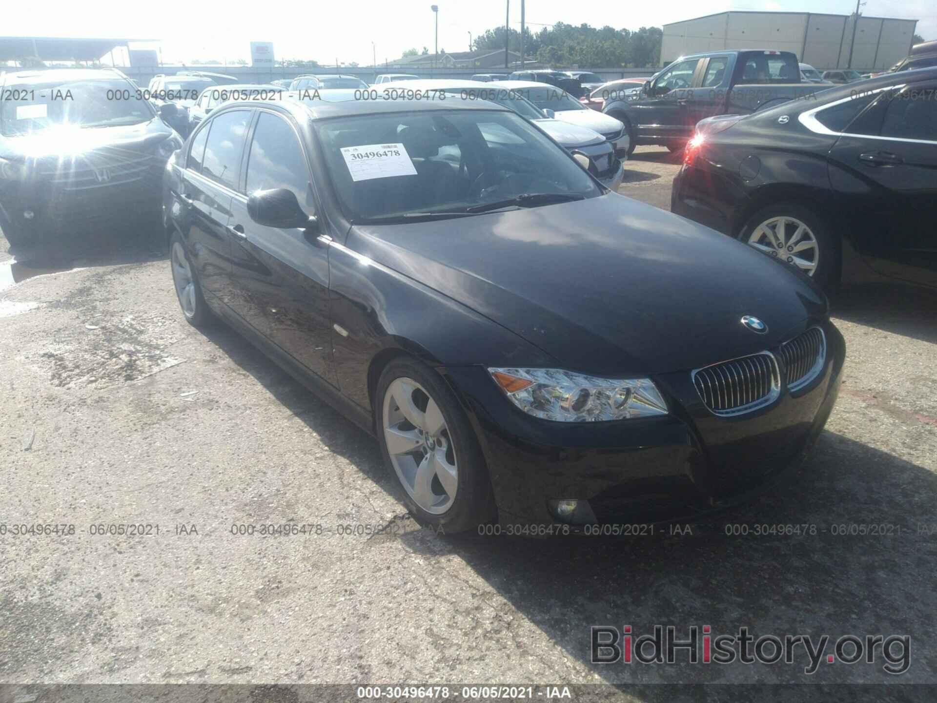 Photo WBAPM7G59ANL88926 - BMW 3 SERIES 2010