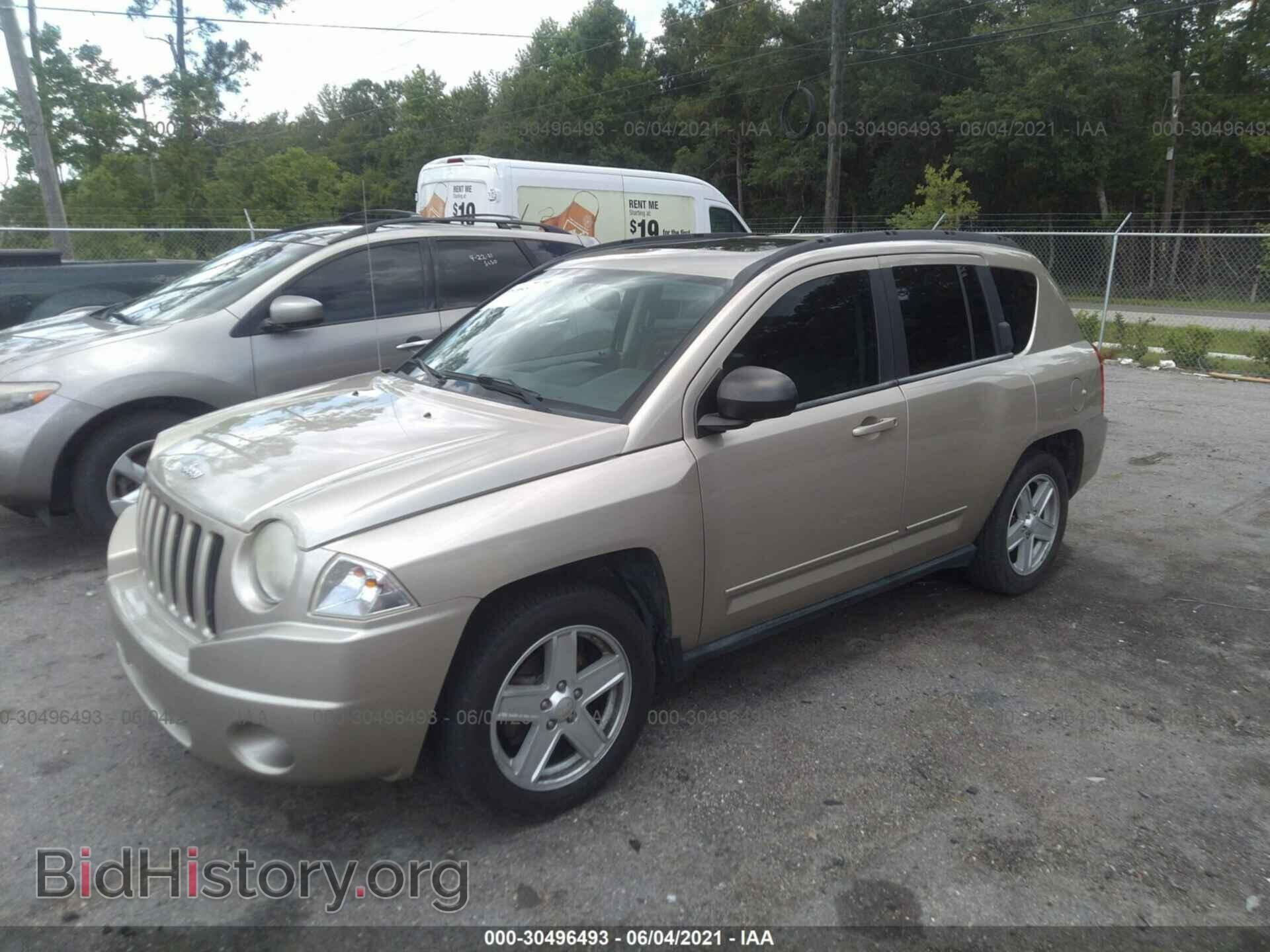 2010 JEEP COMPASS - VIN: 1J4NT4FB7AD506376 - Фото 2