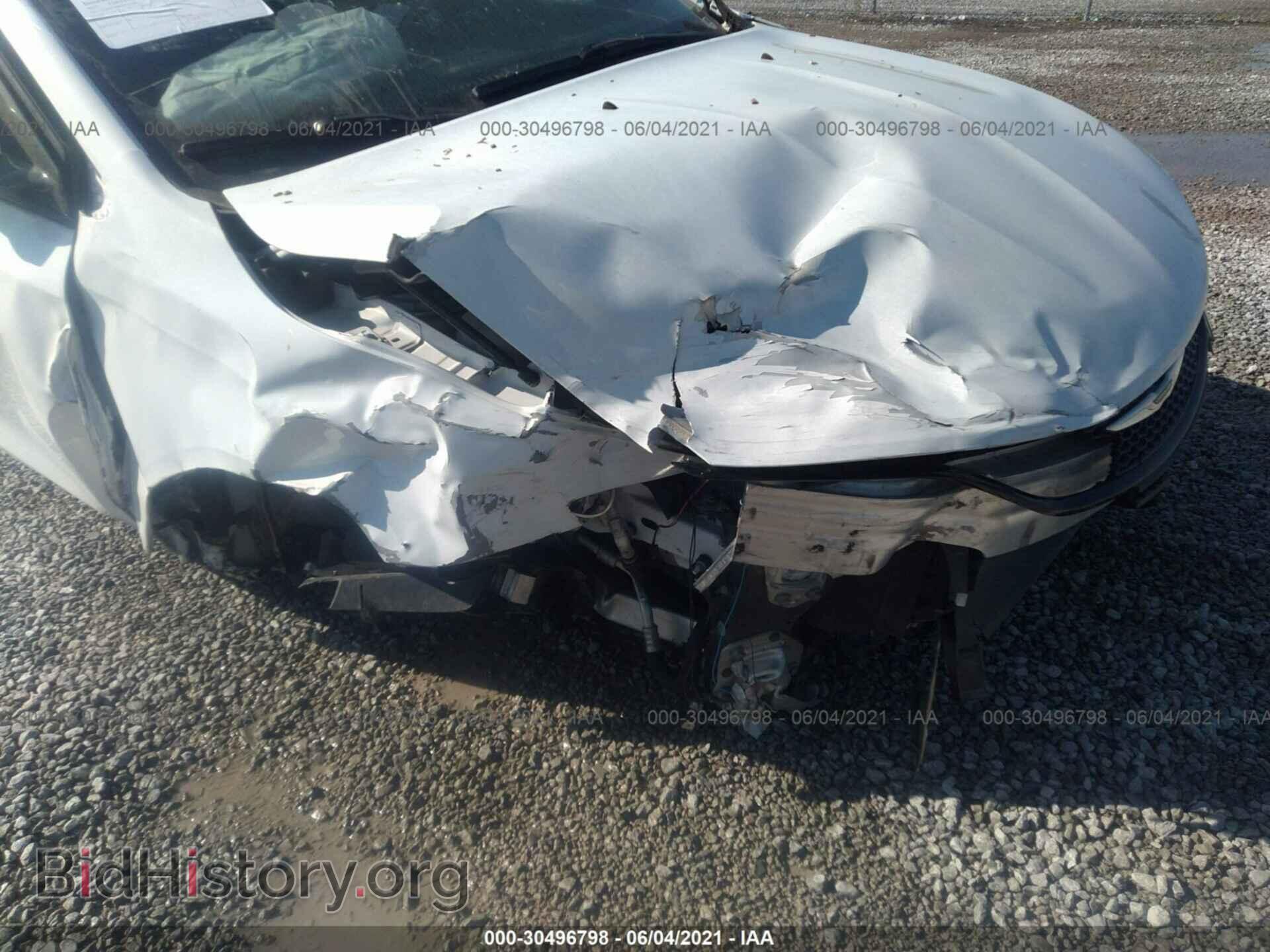 2015 CHRYSLER 200 - VIN: 1C3CCCBB0FN715445 - Фото 6