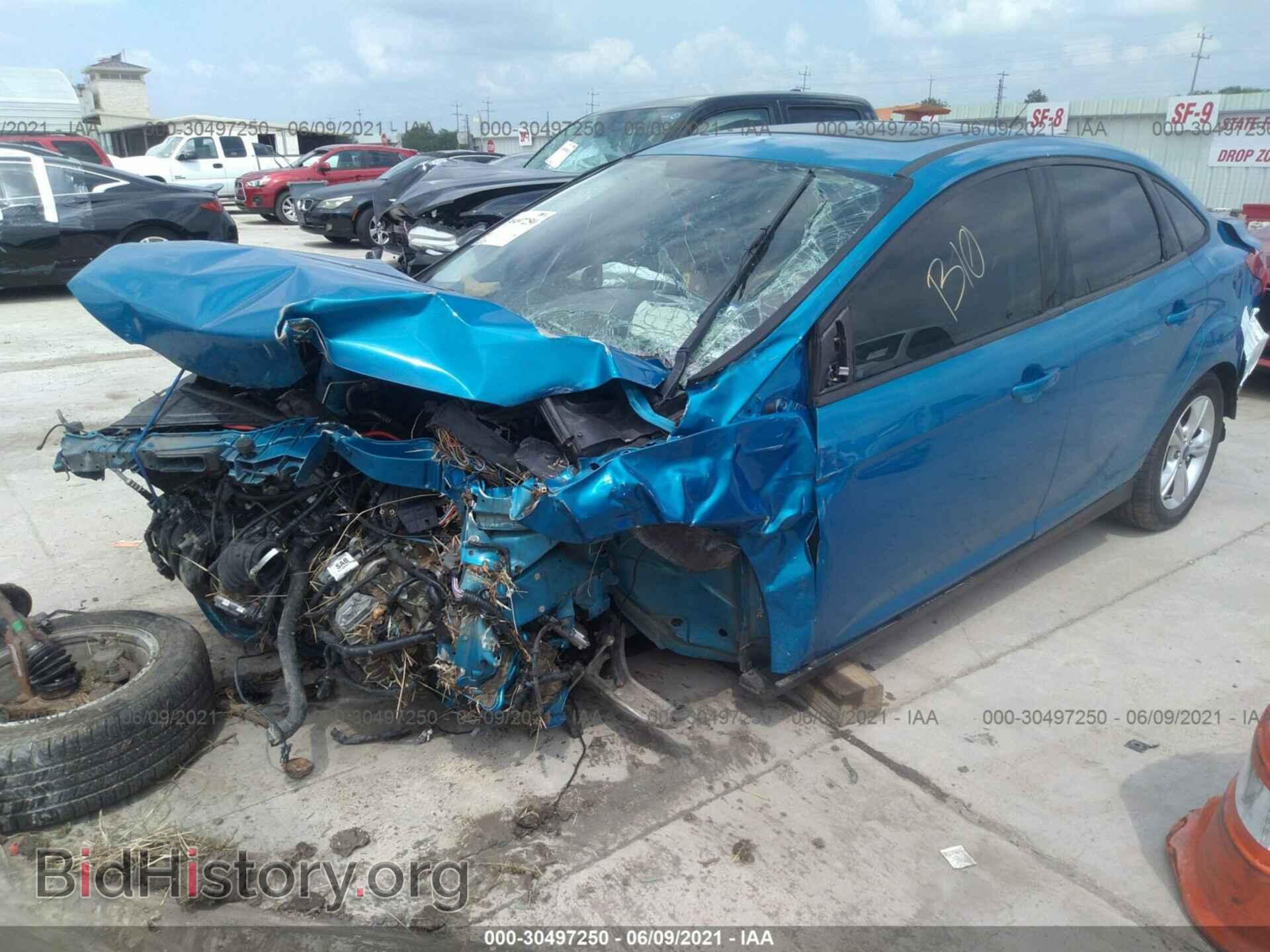 2013 FORD FOCUS - VIN: 1FADP3F22DL151245 - Фото 2