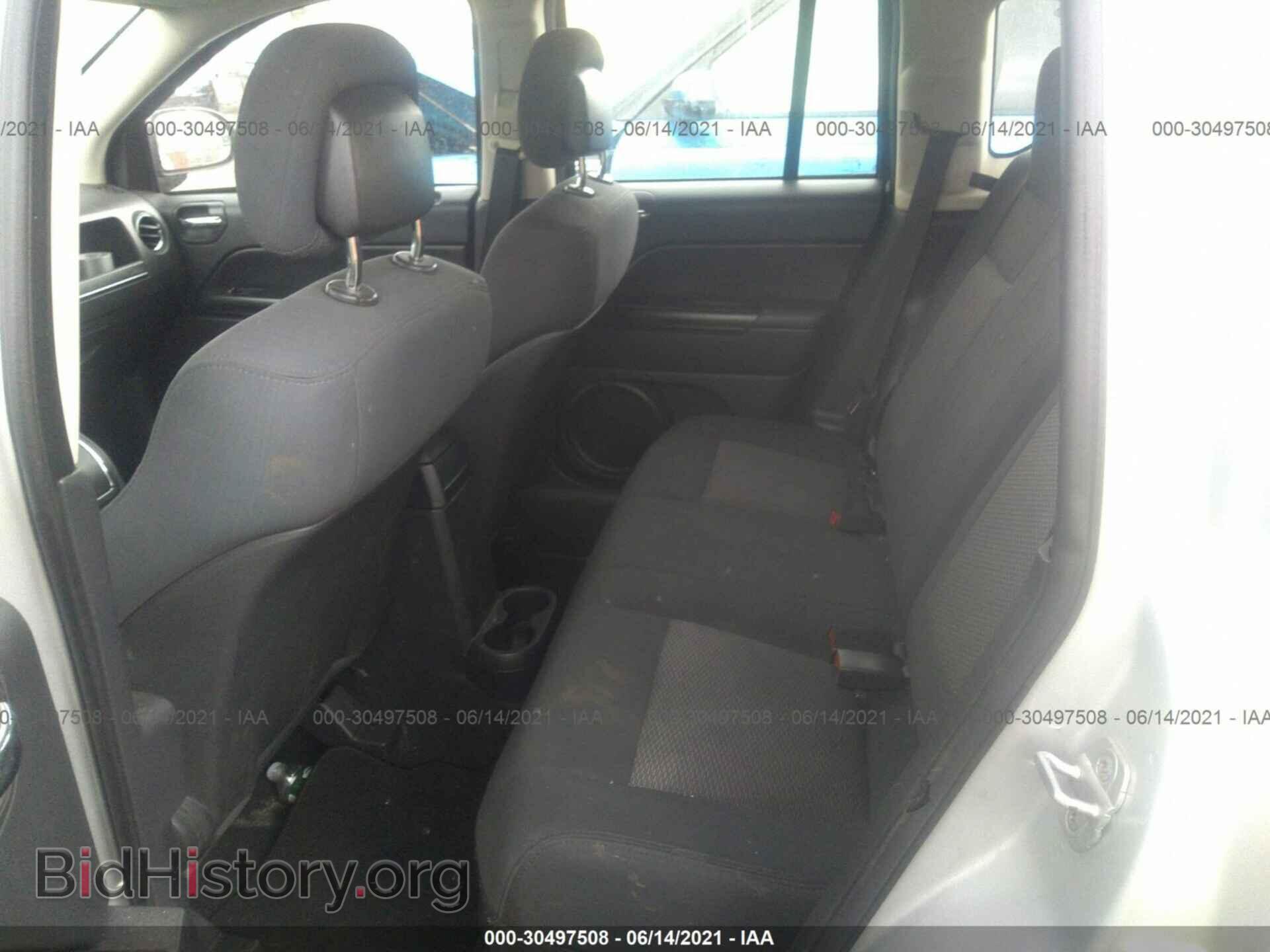 2010 JEEP COMPASS - VIN: 1J4NF4FB0AD611512 - Фото 8