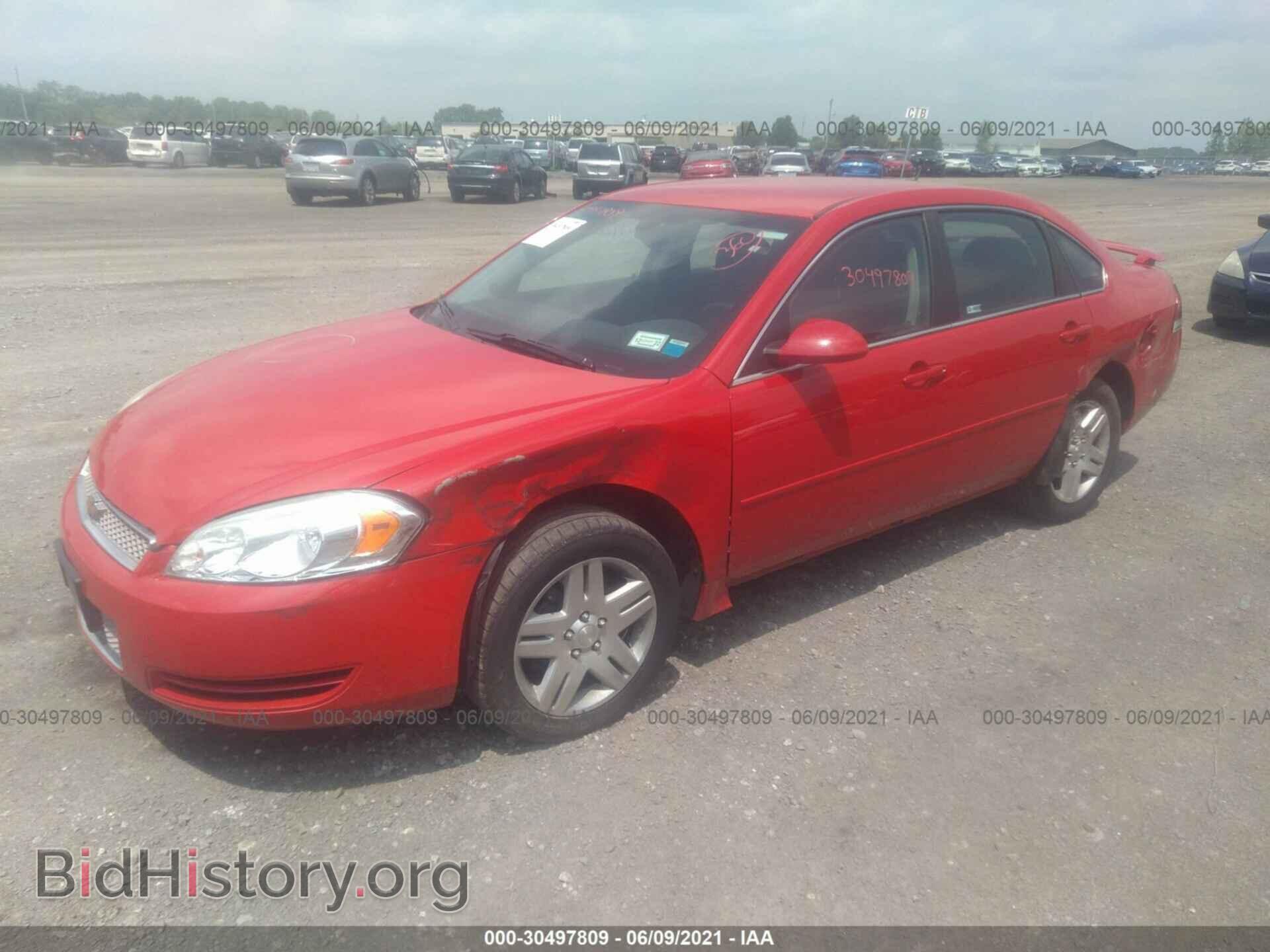 2013 CHEVROLET IMPALA - VIN: 2G1WB5E34D1168649 - Фото 2