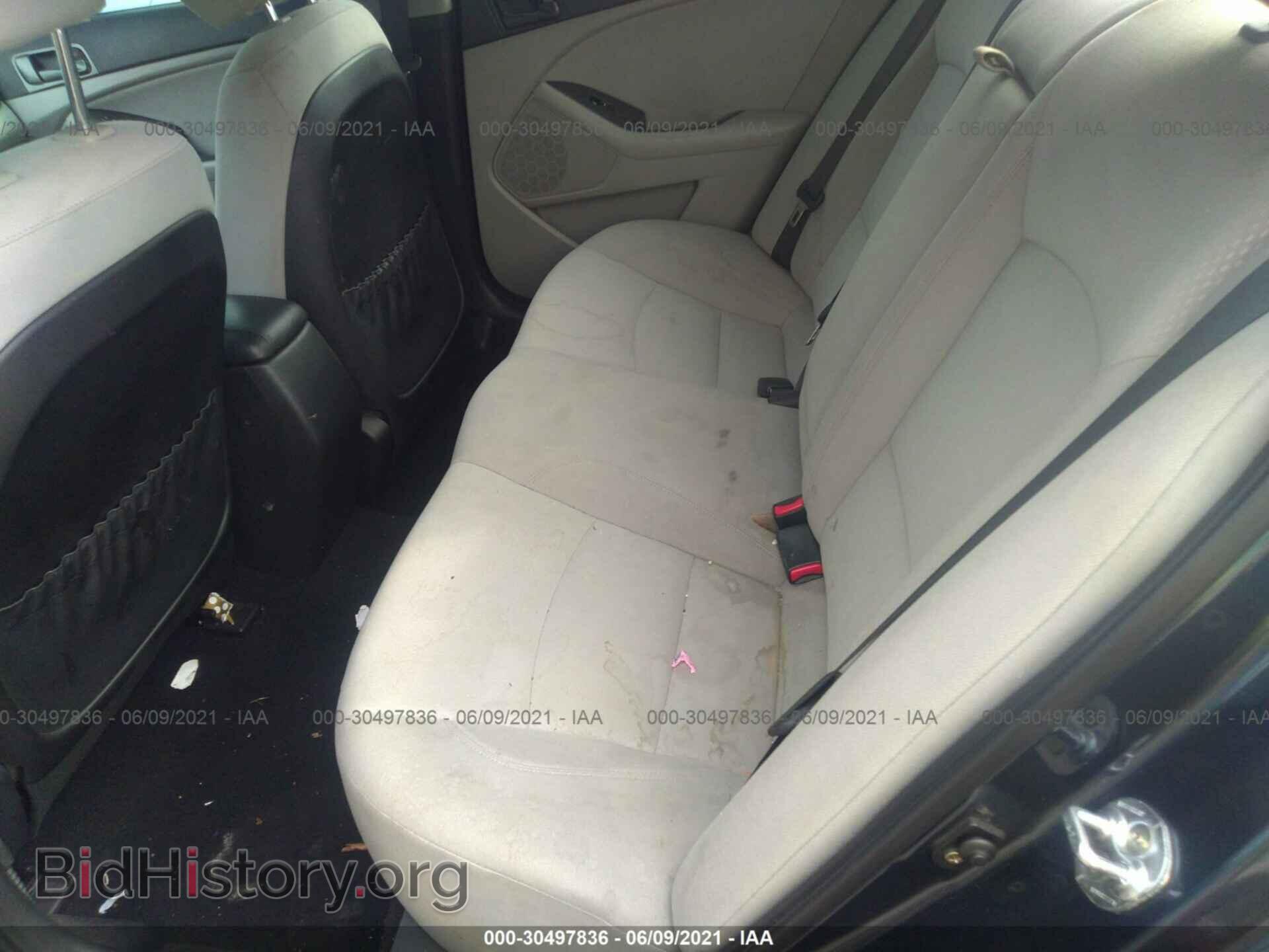 2015 KIA OPTIMA - VIN: KNAGM4A75F5587858 - Фото 8