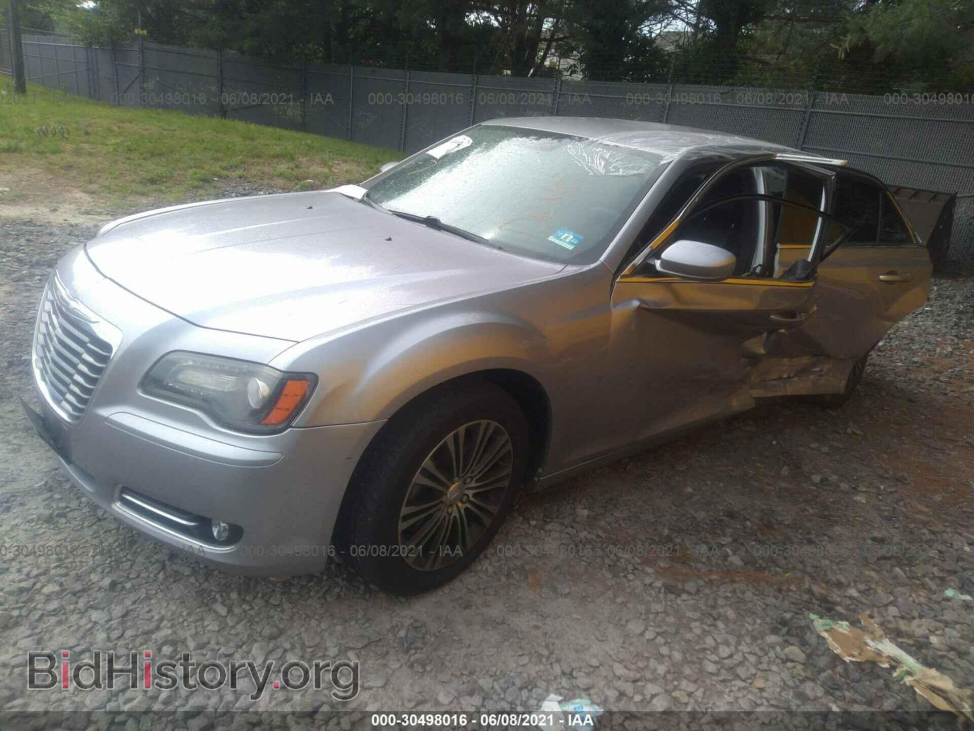 2013 CHRYSLER 300 - VIN: 2C3CCAGG7DH602736 - Фото 2