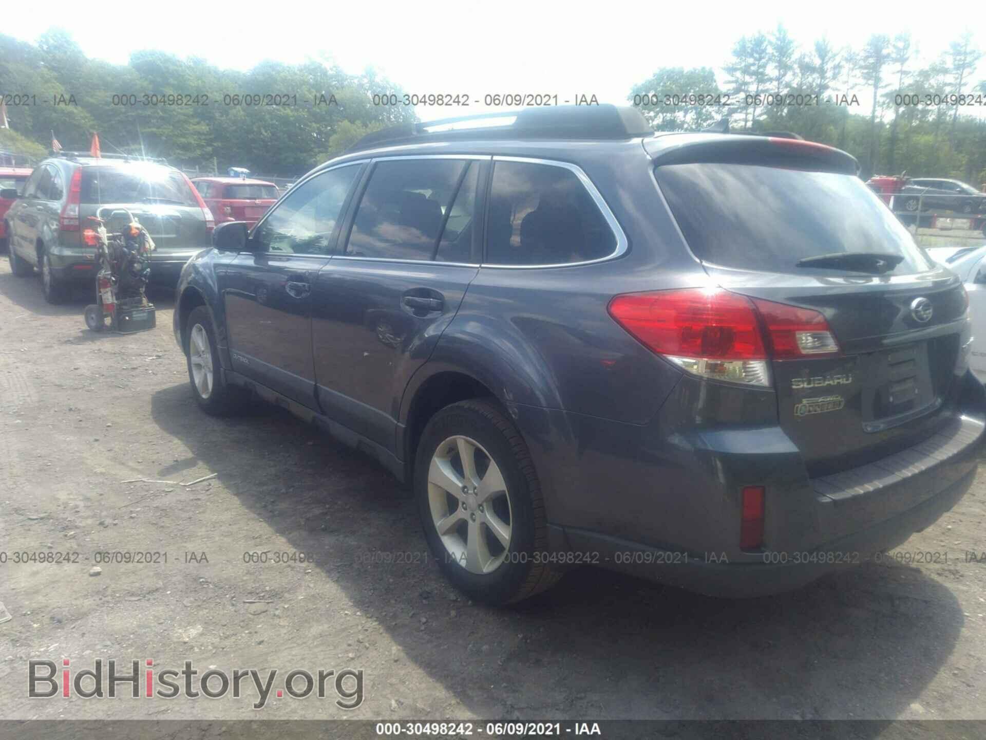 2014 SUBARU OUTBACK - VIN: 4S4BRBDC7E3215262 - Фото 3
