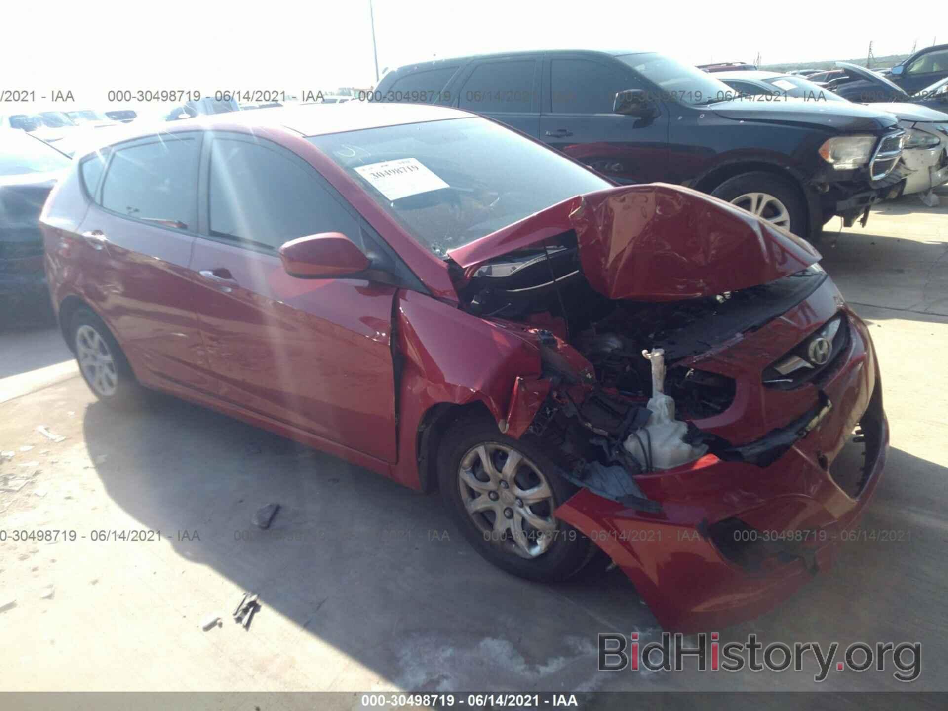 Photo KMHCT5AEXDU100953 - HYUNDAI ACCENT 2013