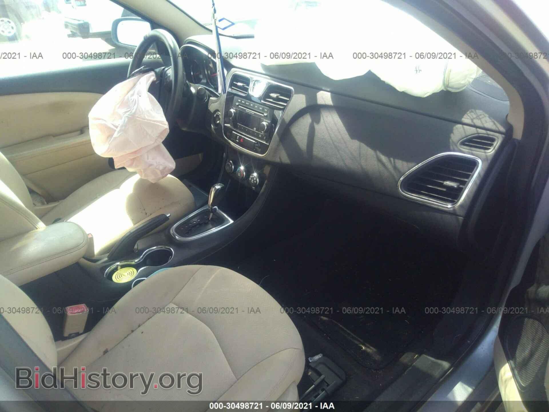 2013 CHRYSLER 200 - VIN: 1C3CCBAB7DN689919 - Фото 5